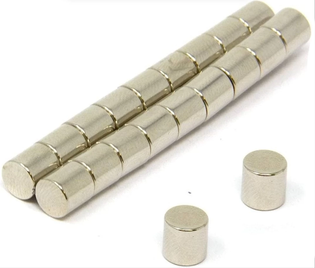 Generic Neodymium Magnet N42 4x4mm 20 Pcs - image 2