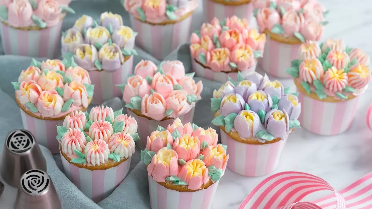 Generic Piping Tips Set Cake Cupcake Icing Decorating - image 3