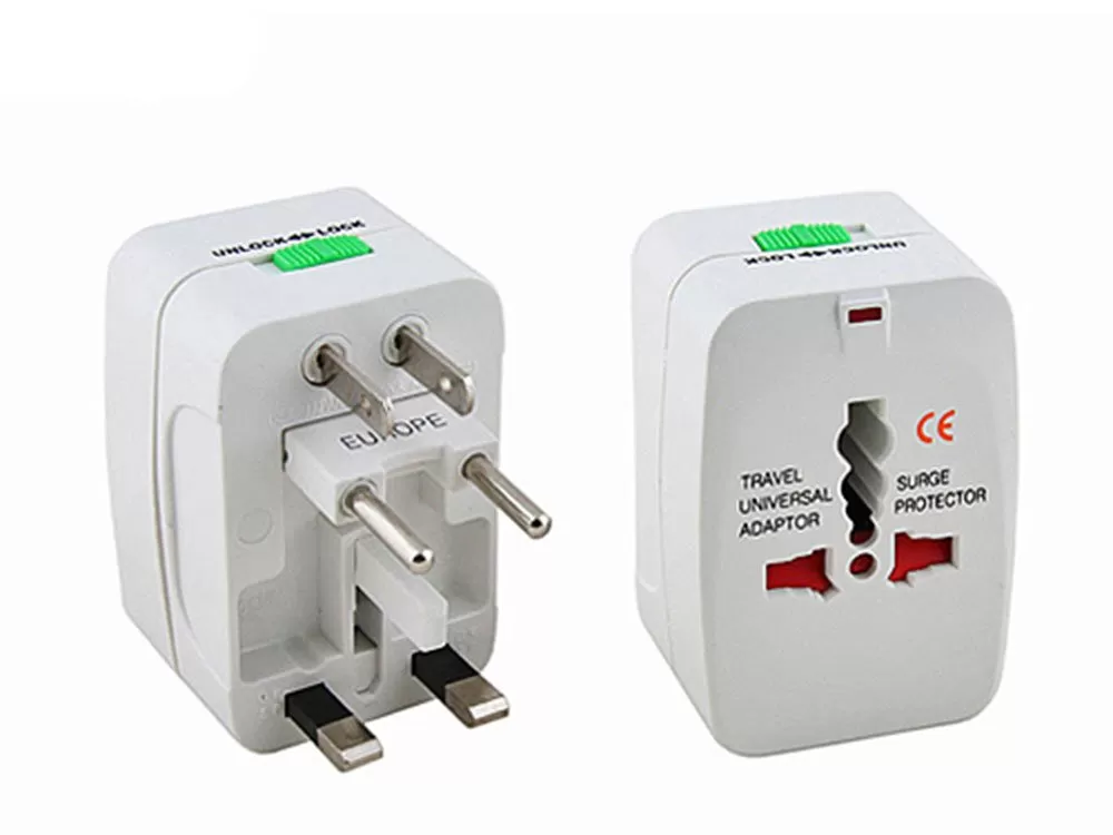 Universal Travel Adapter All-in-One White