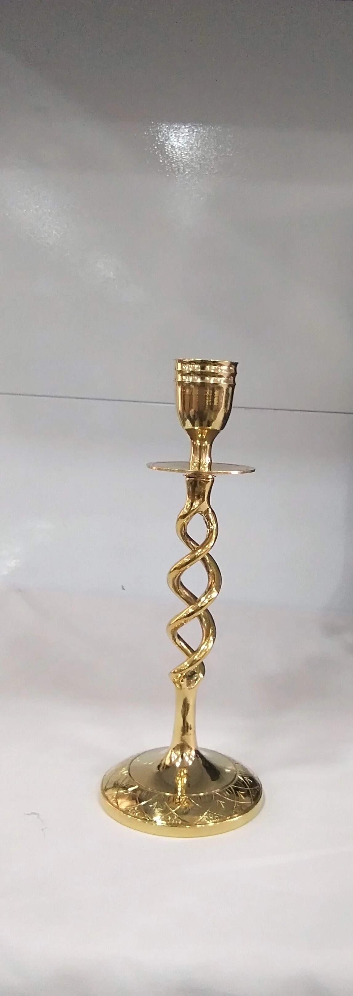 Amali Candle Holder Brass