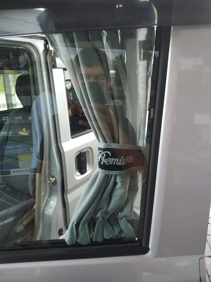Car Side Window Curtain 2pcs for Front/ Rear Door - image 7