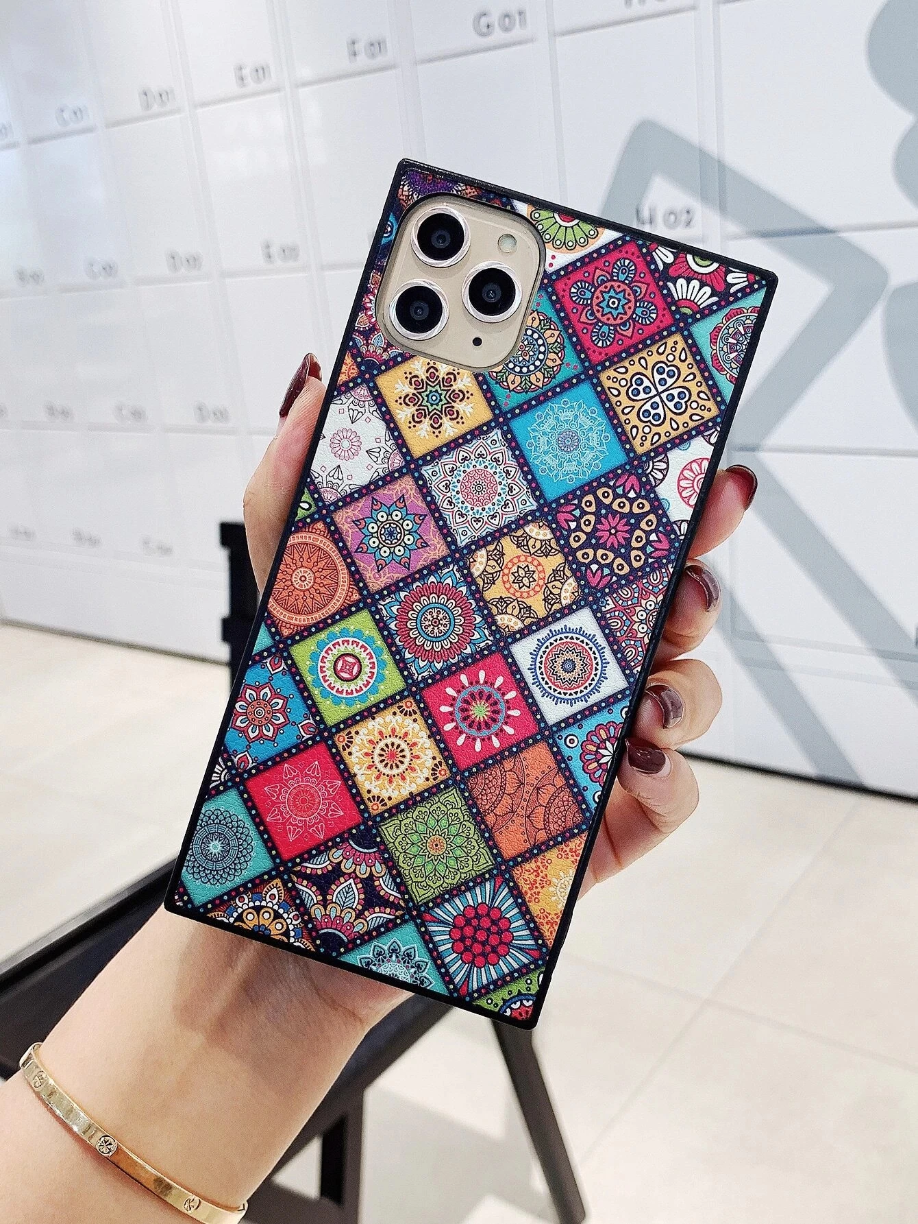 Apple iPhone 13 Shockproof Graphic Case