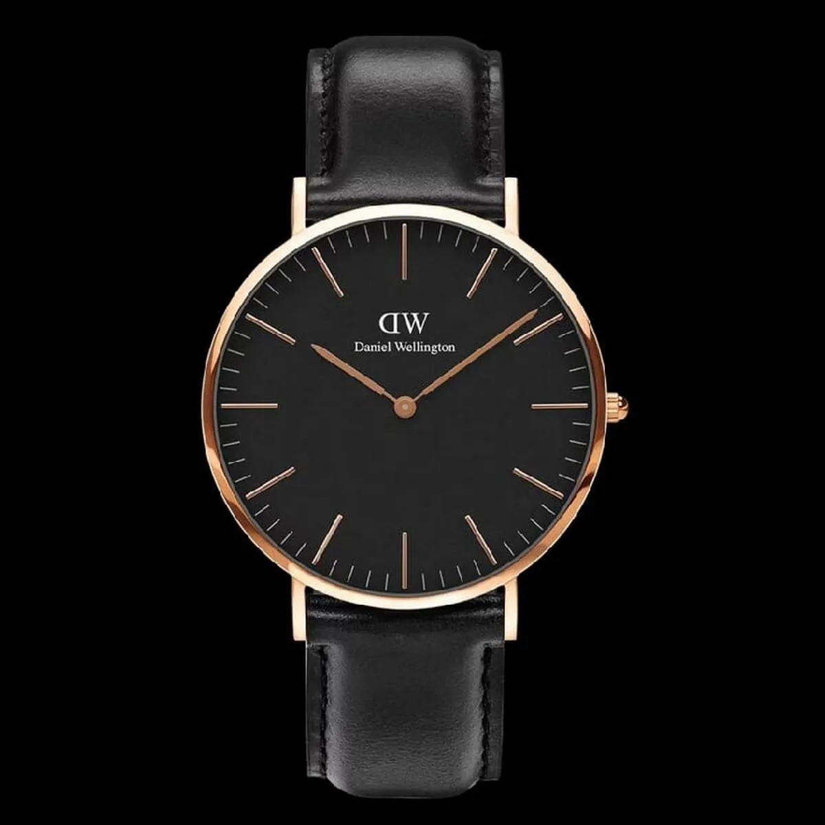 DW MenS Analog Wrist Watch Black & Gold