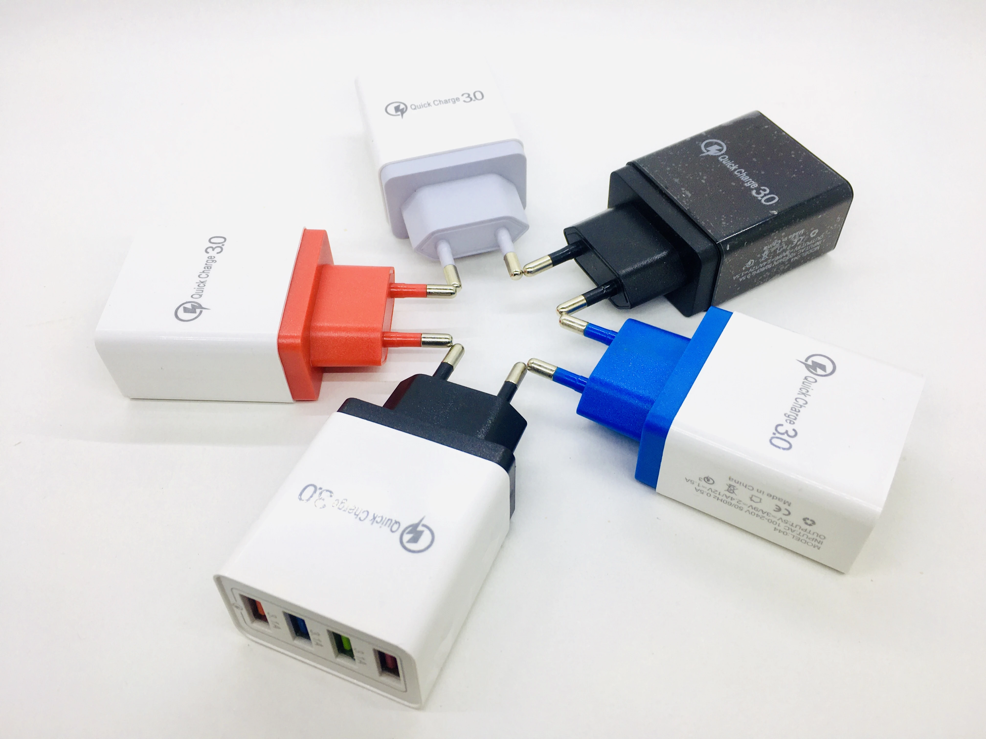 Generic USB Fast Charger 4-Port Wall Adapter - image 1