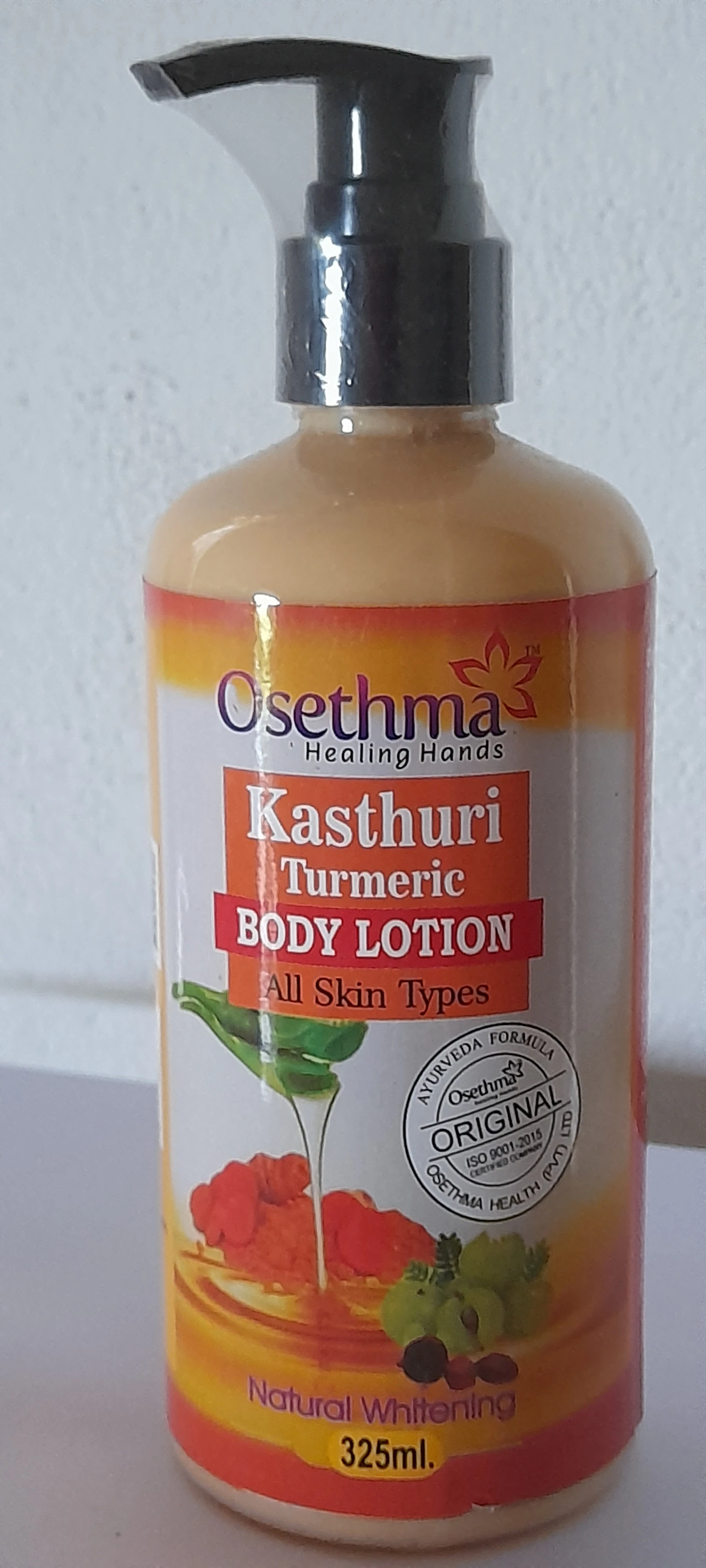 Kasthuri kaha body lotion natural glowing