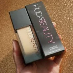 HUDABEAUTY Foundation