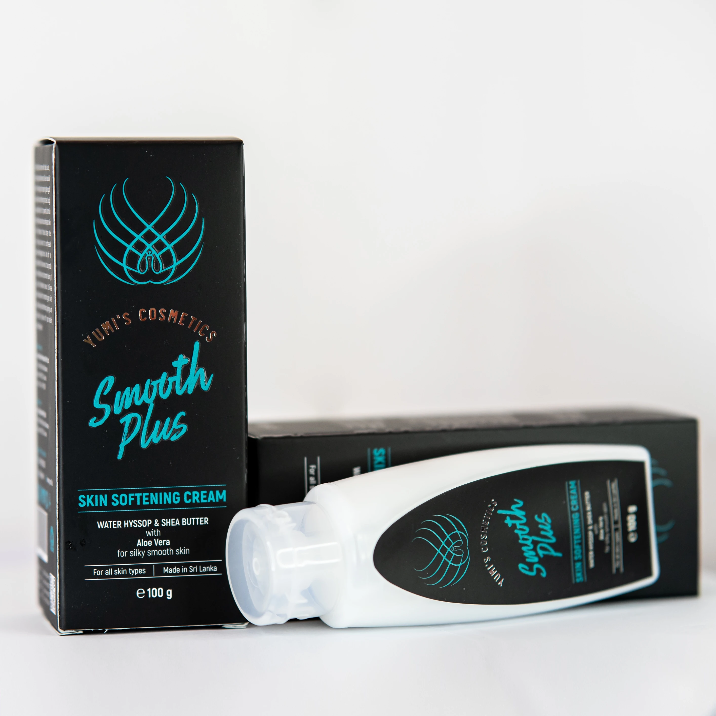 Yumi's Cosmetics Smooth Plus Cream Skin Smoothing
