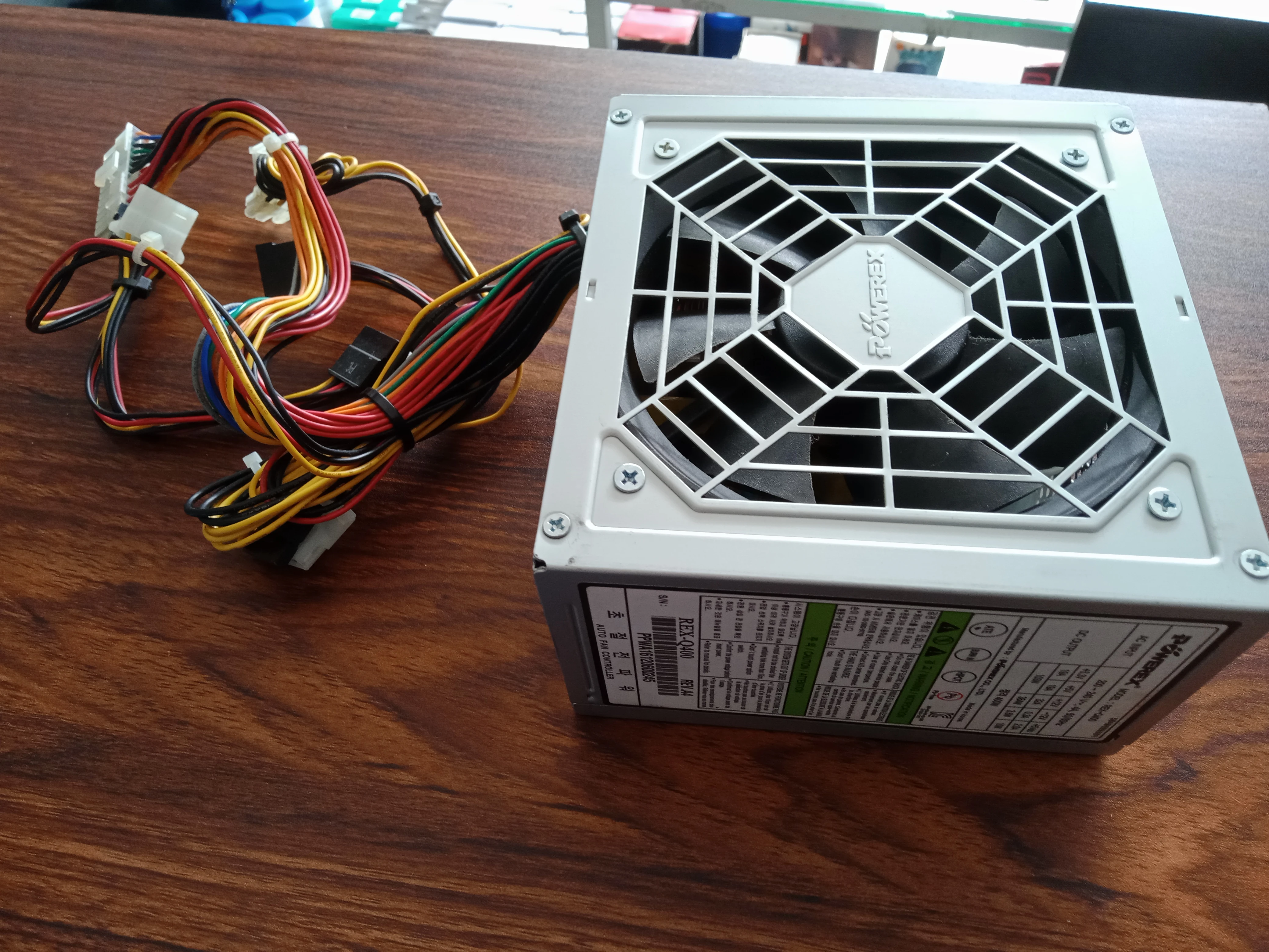 Generic 400W Power Supply Unit - image 4