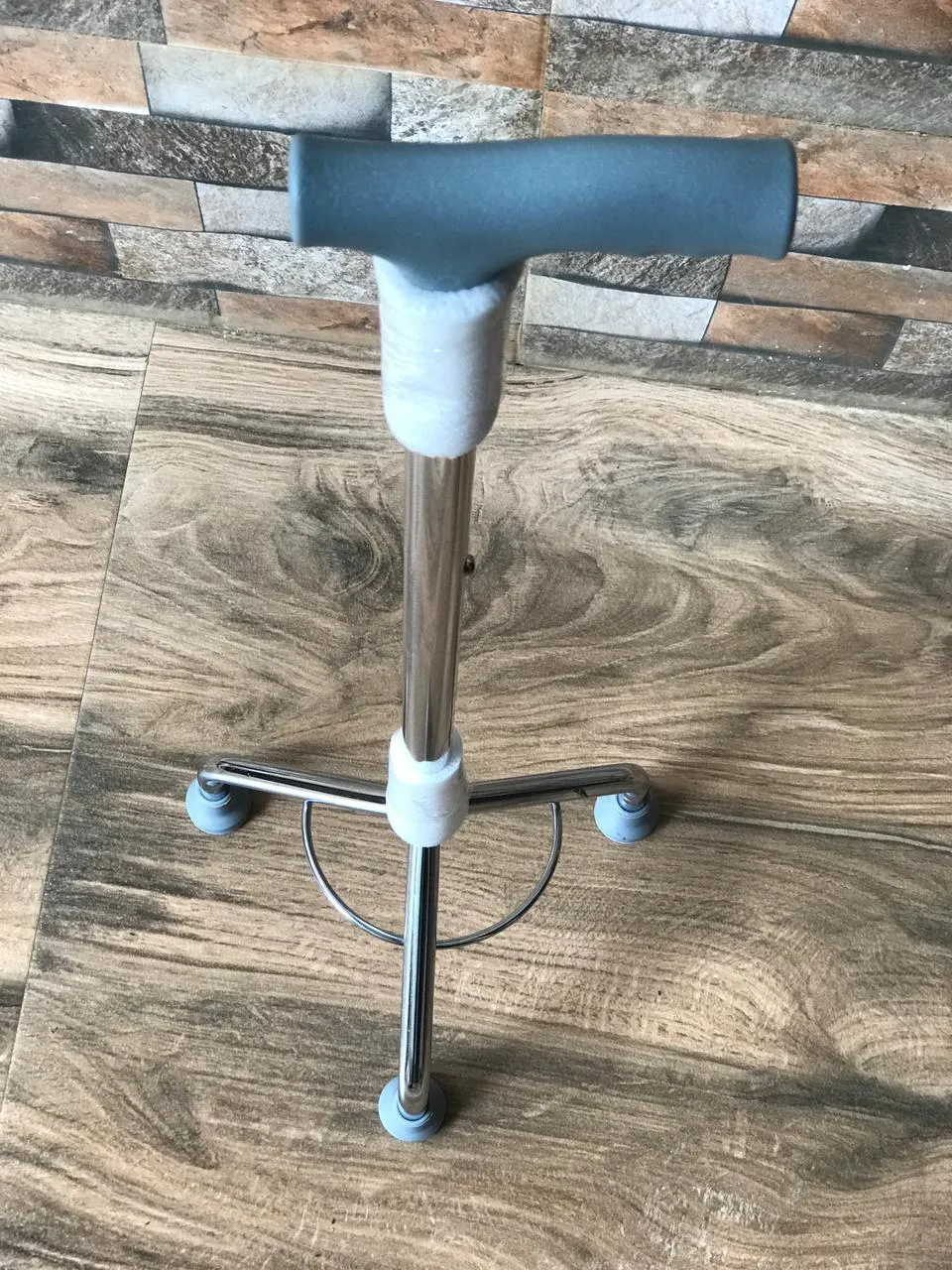Generic Walking Stick Height Adjustable Tripod - image 2