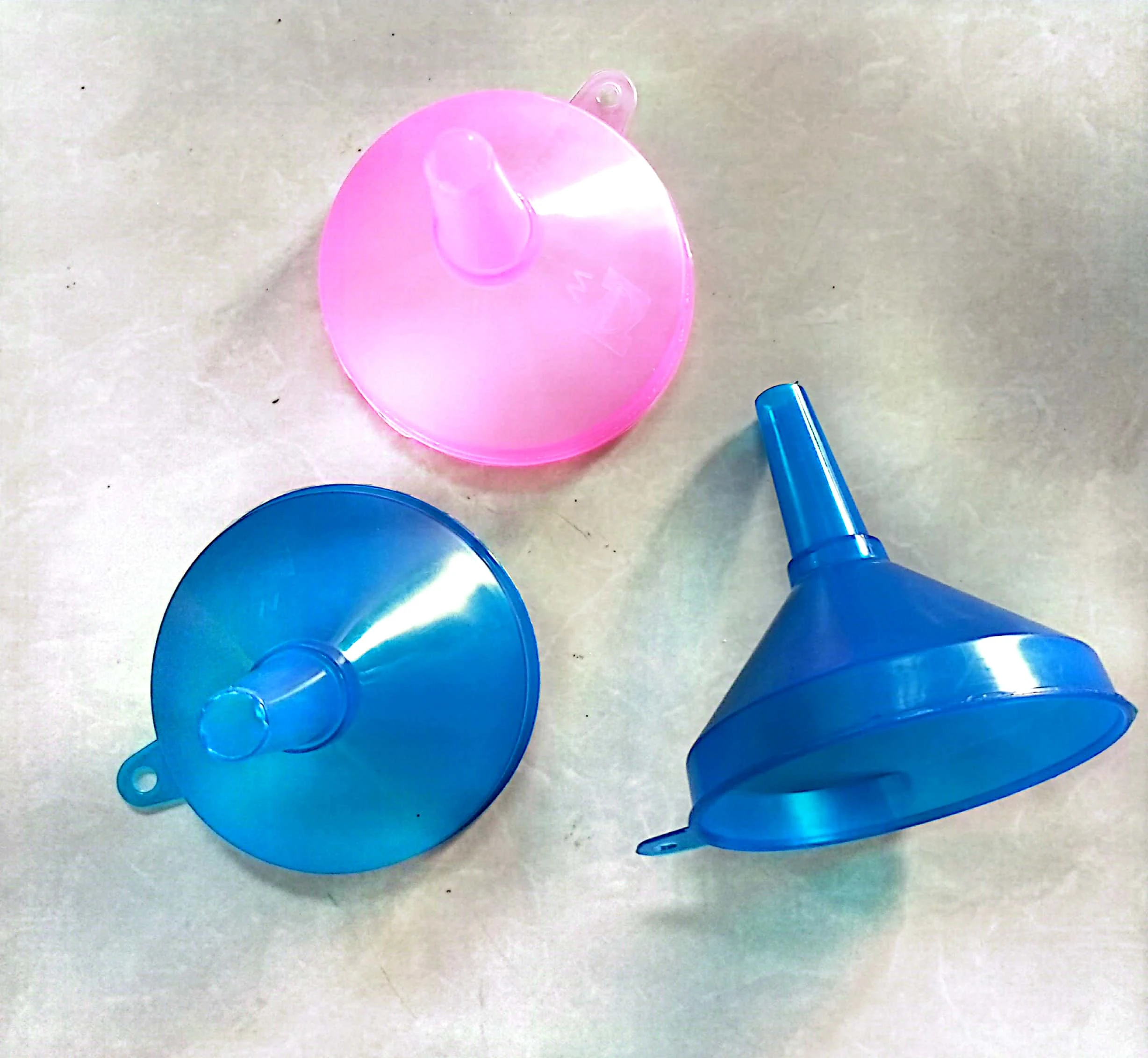 Generic Funnel Medium Size Multicolour