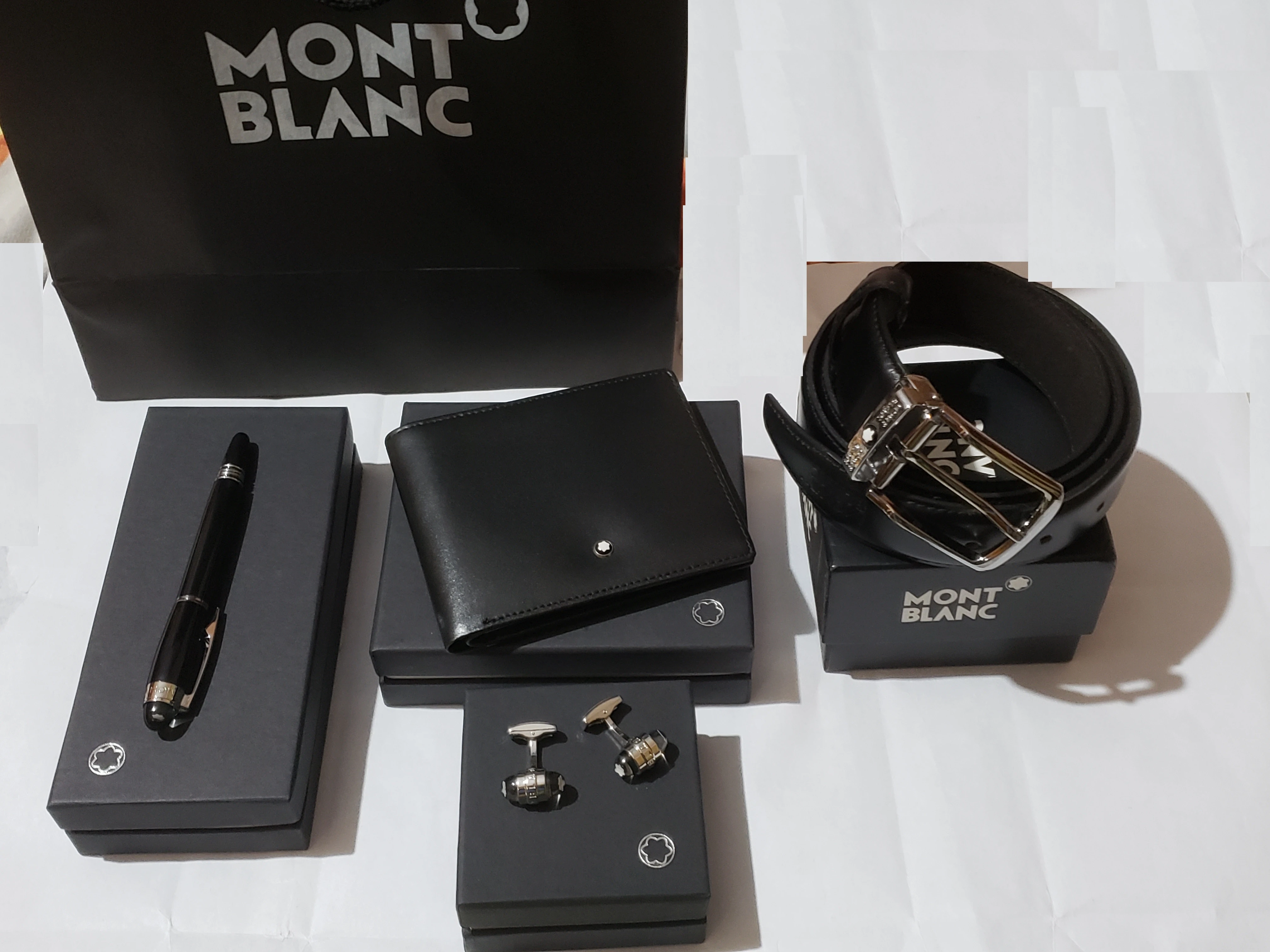 Mont Blanc Gift Set Leather Wallet Pen Belt Cufflinks - image 2