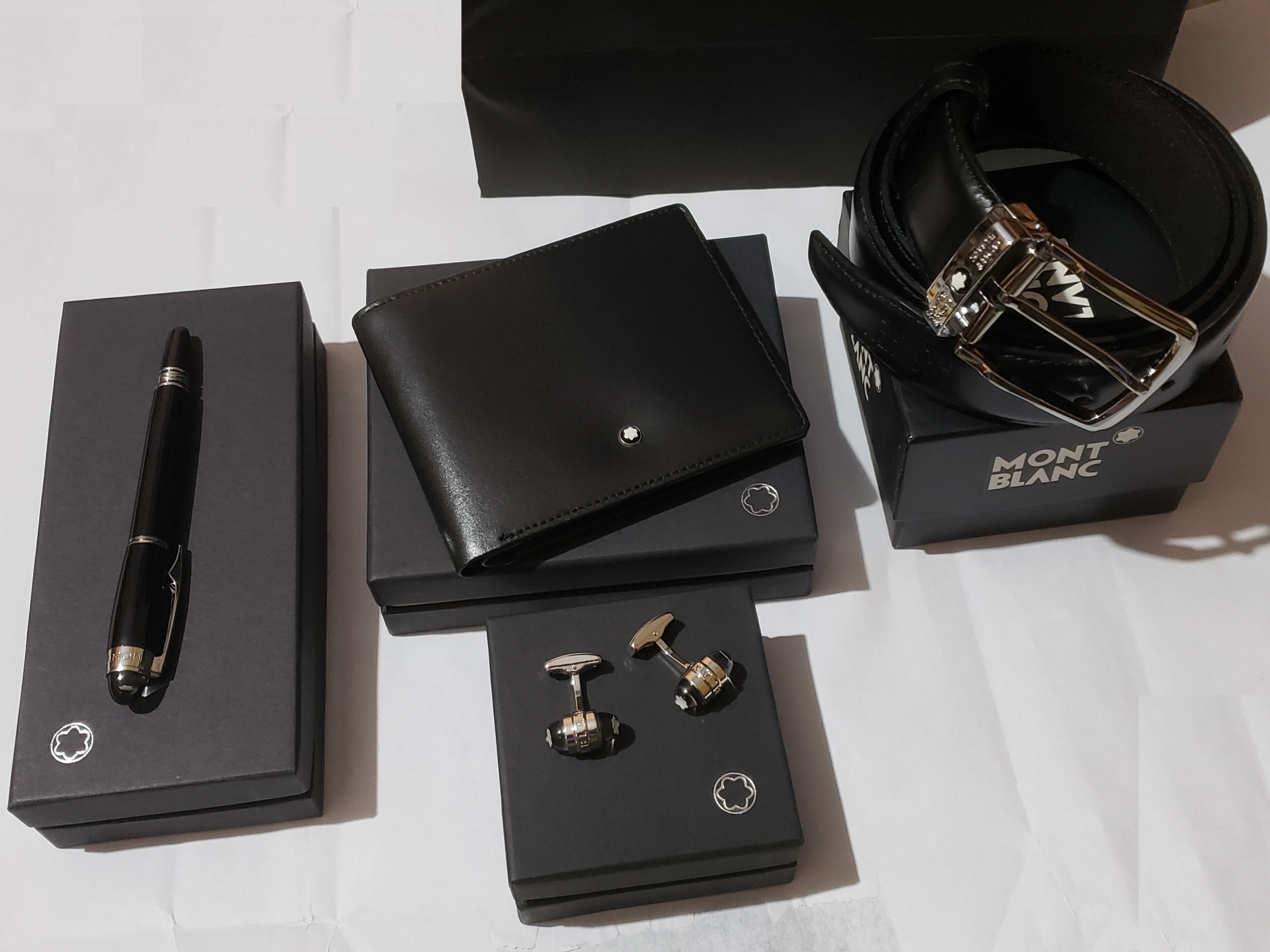 Mont Blanc Gift Set Leather Wallet Pen Belt Cufflinks - image 6