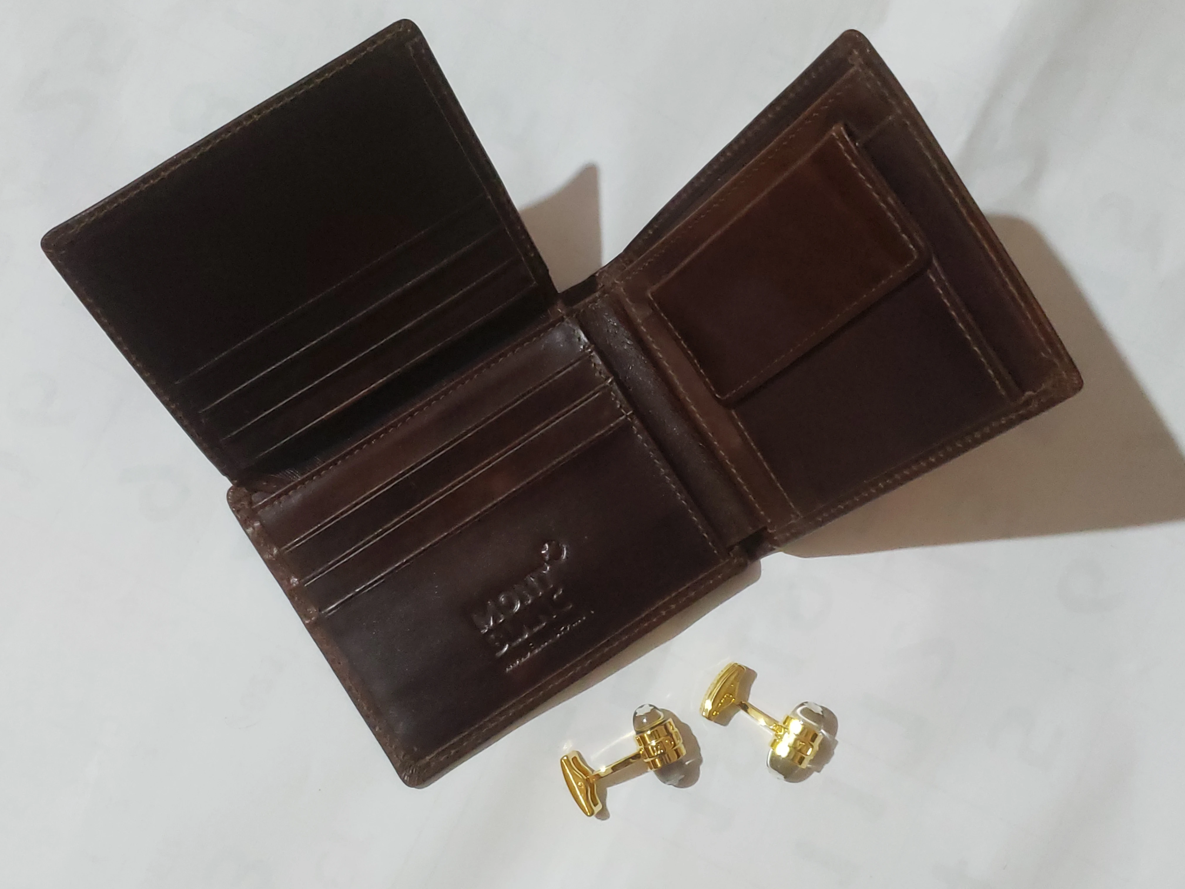 Mont Blanc Leather Wallet Cufflink Set - image 5