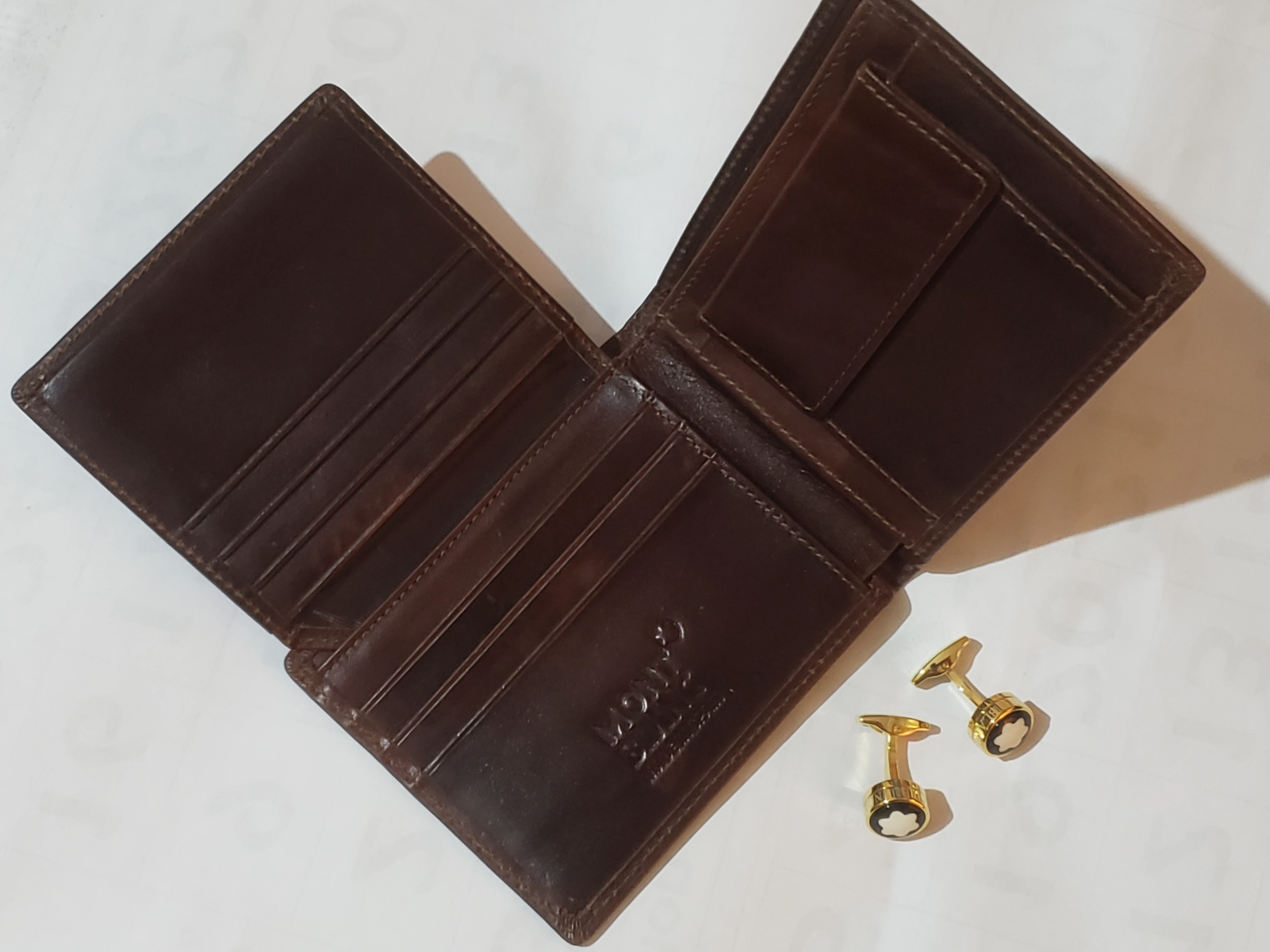 Mont Blanc Leather Wallet Cufflink Set - image 14