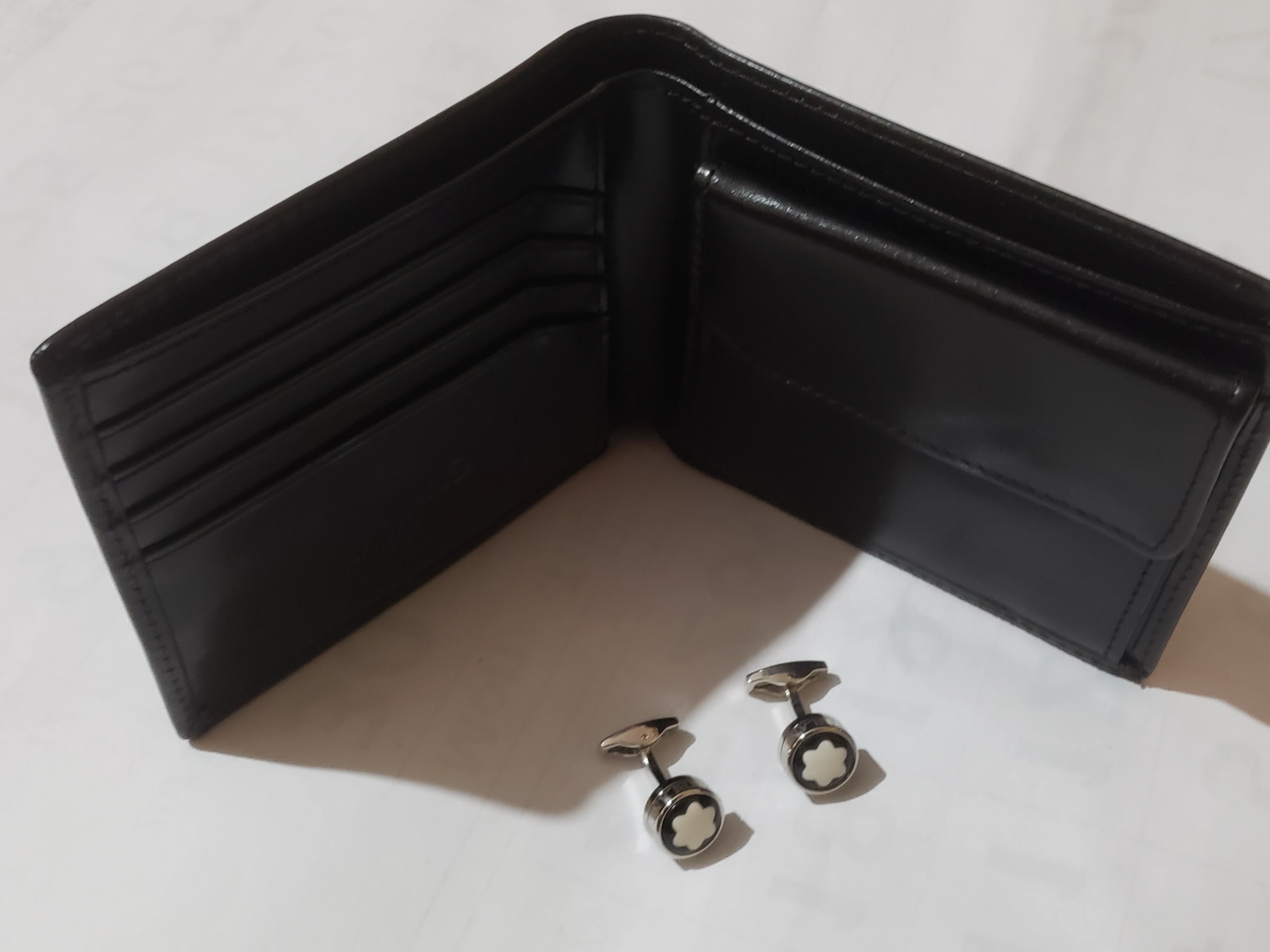 Mont Blanc Wallet Cufflink Set - image 82