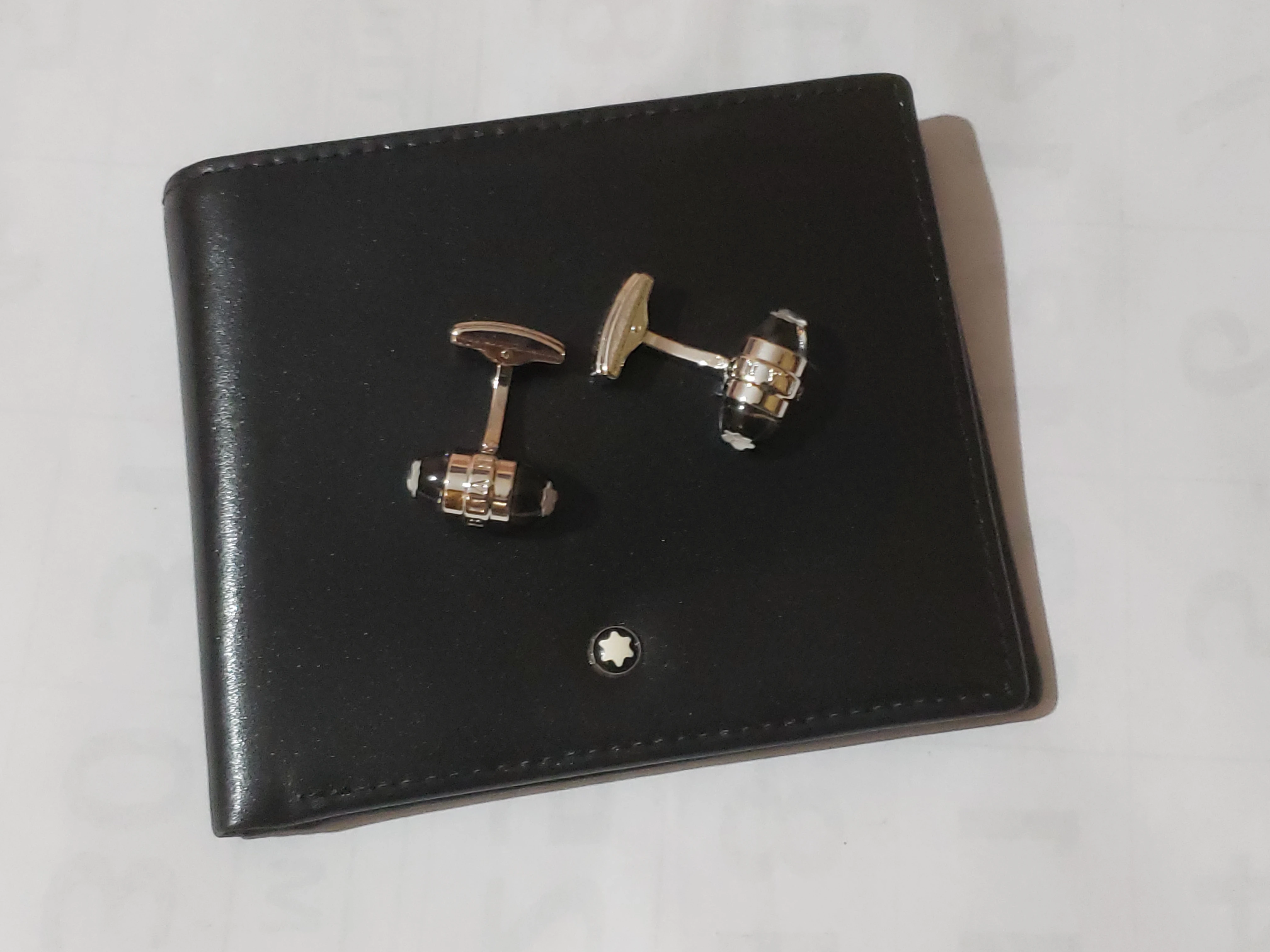 Mont Blanc Wallet Cufflink Set - image 111