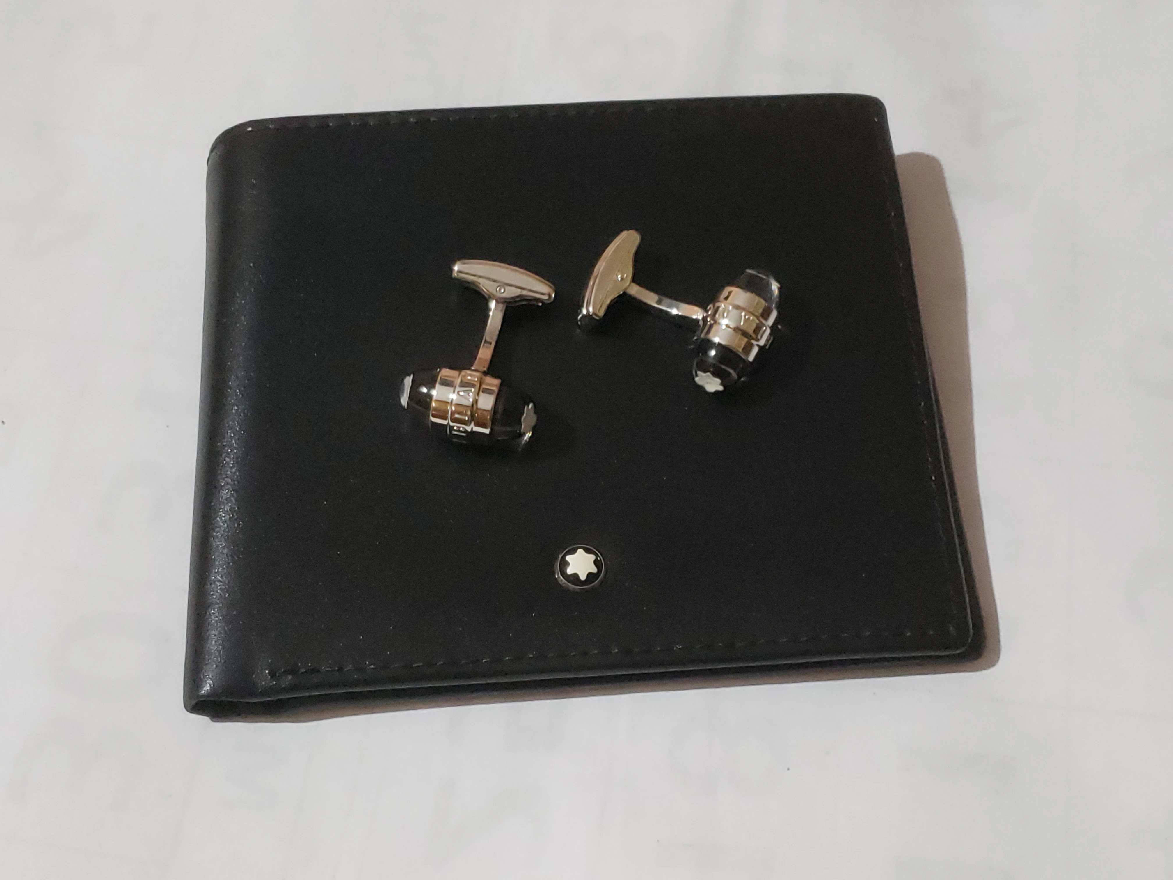 Mont Blanc Wallet Cufflink Set - image 137