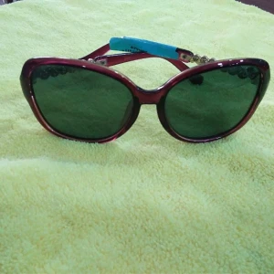 Generic Sunglasses UV Protection