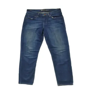 Generic Women's Straight Cut Mid Rise Jeans