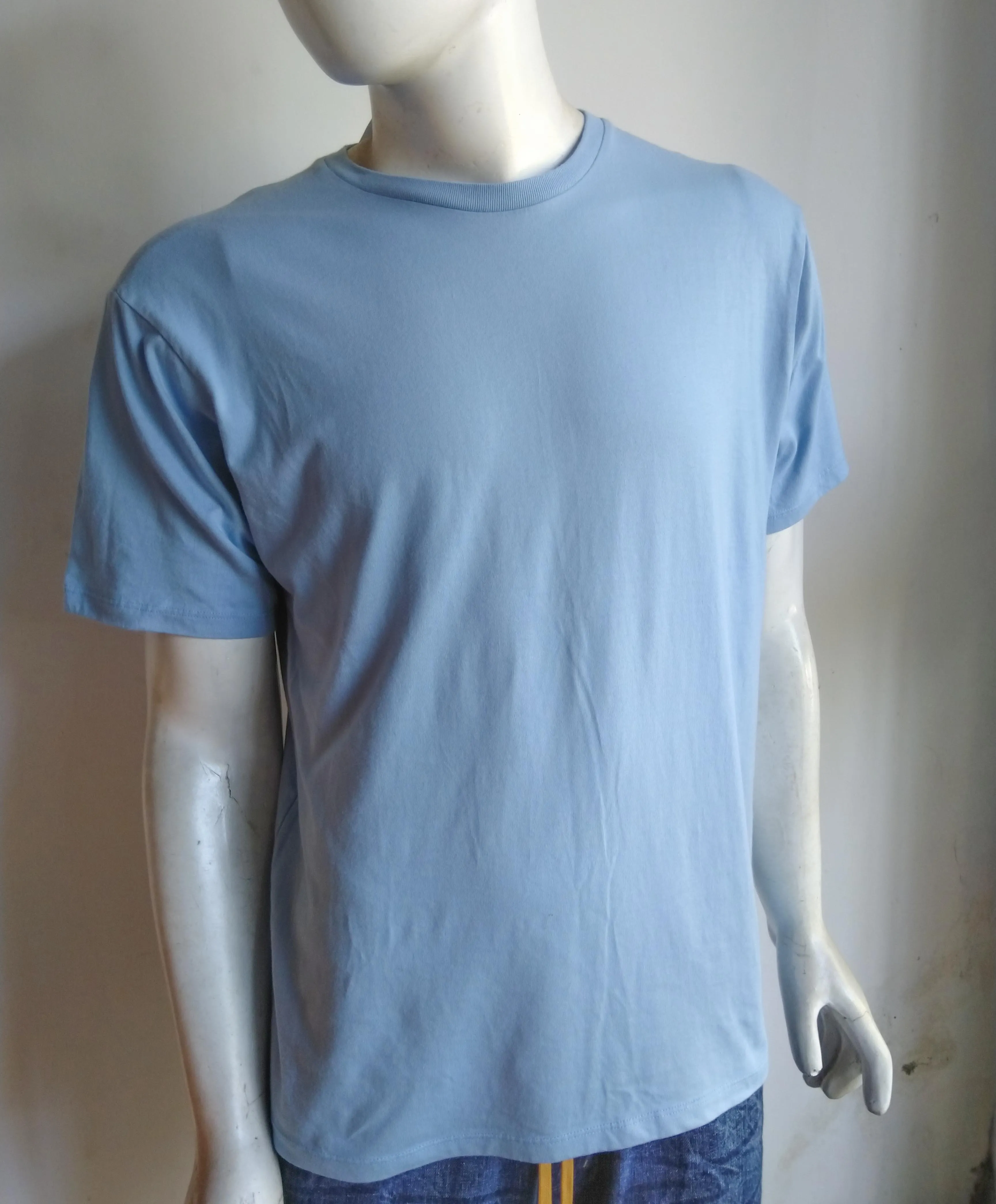 LEVIS WELLTHREAD MENS VINTAGE TEE XL Blue - image 2