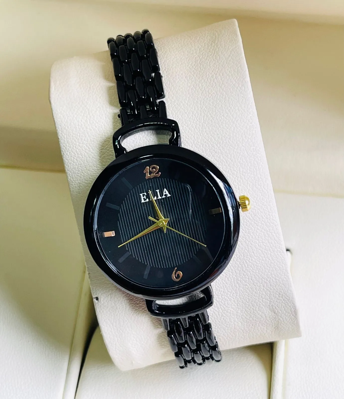 Generic Women's Fashion Quartz Wrist Watch Black