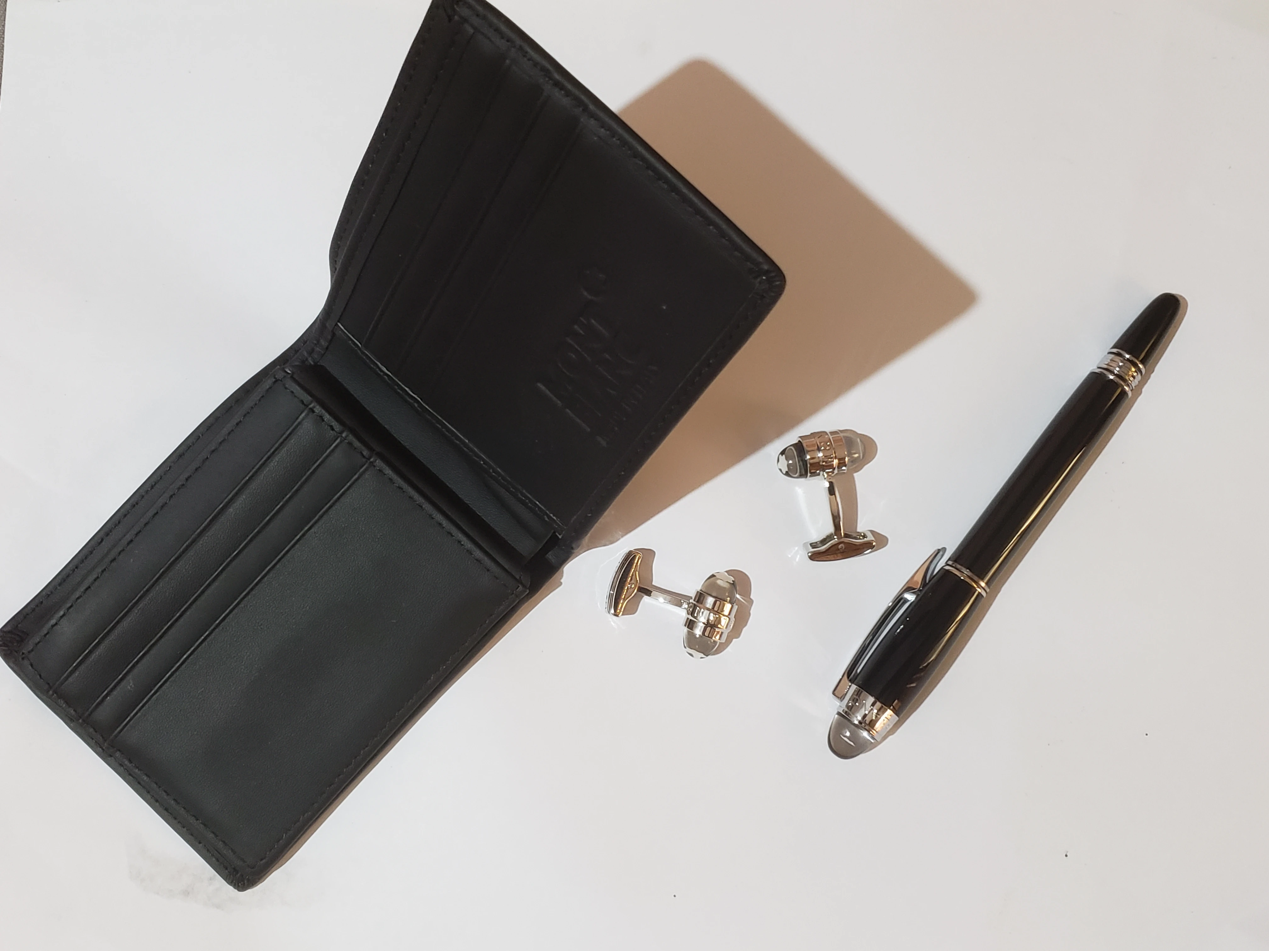 Mont Blanc Wallet and Cufflink with Pen - image 5