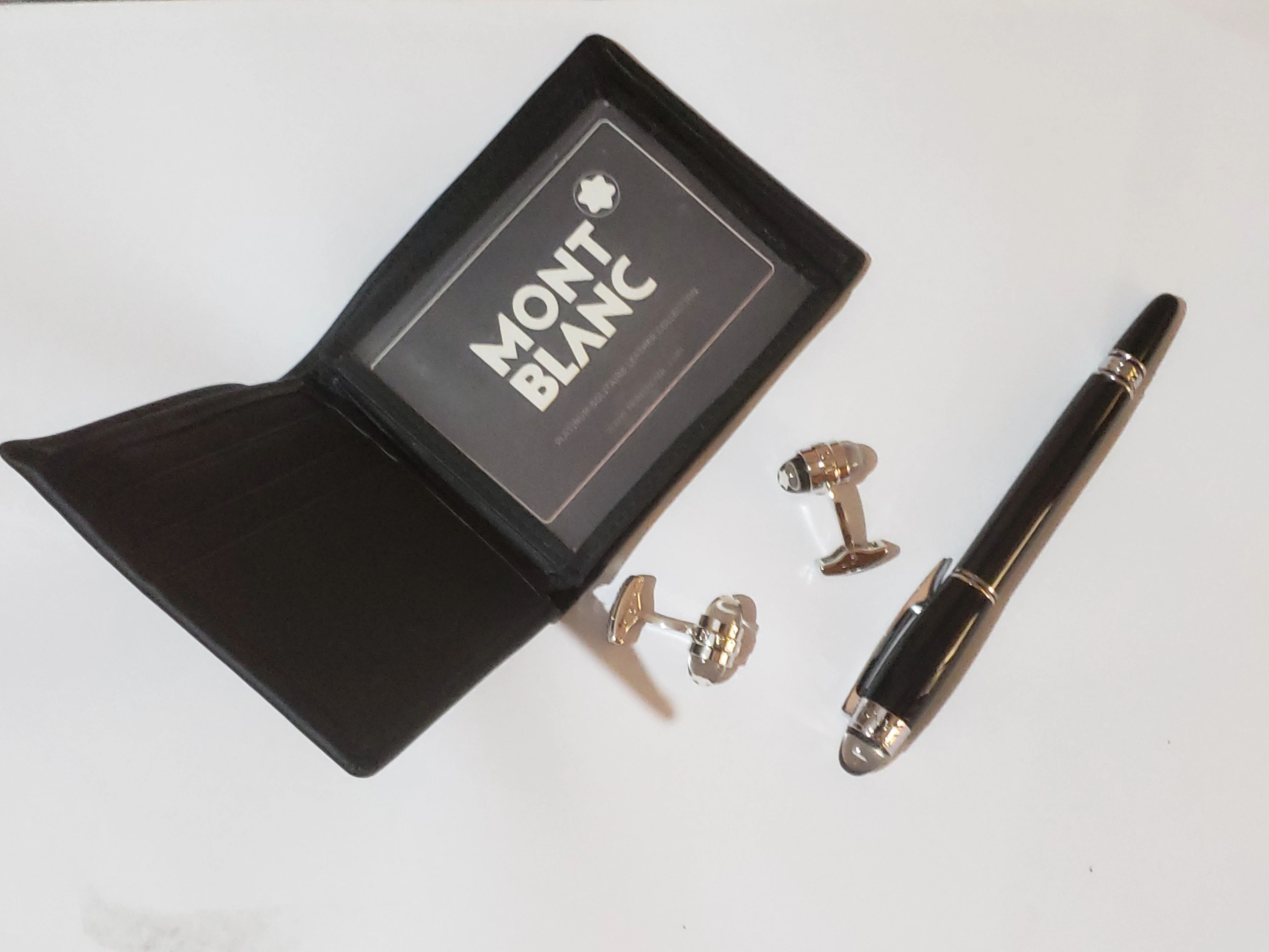 Mont Blanc Wallet and Cufflink with Pen - image 8