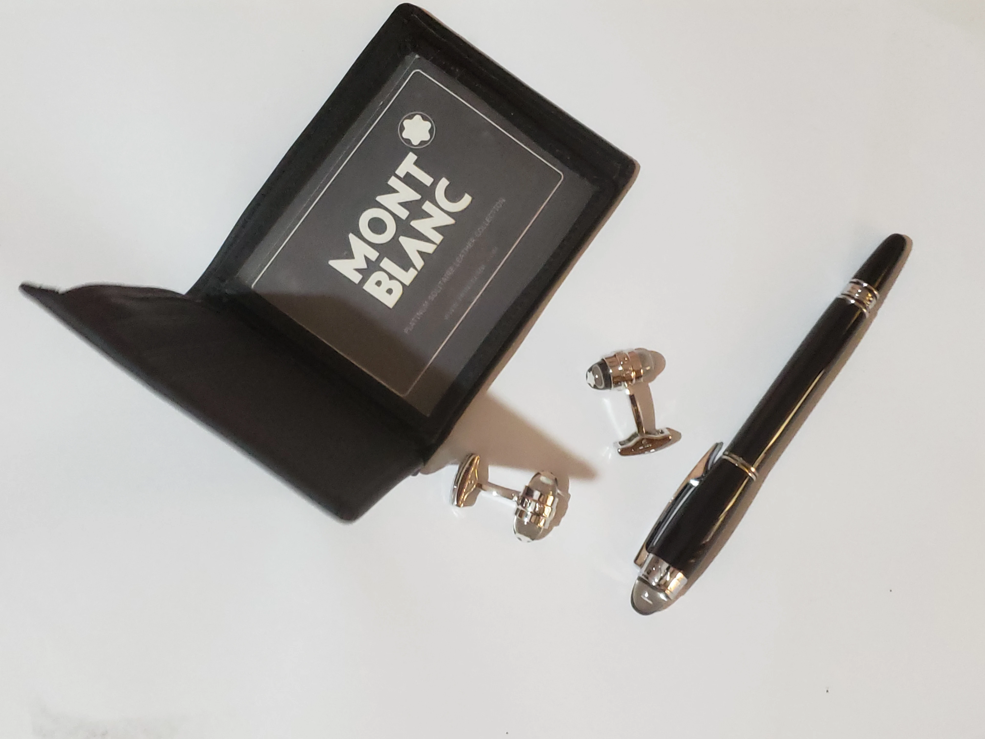 Mont Blanc Wallet and Cufflink with Pen - image 7
