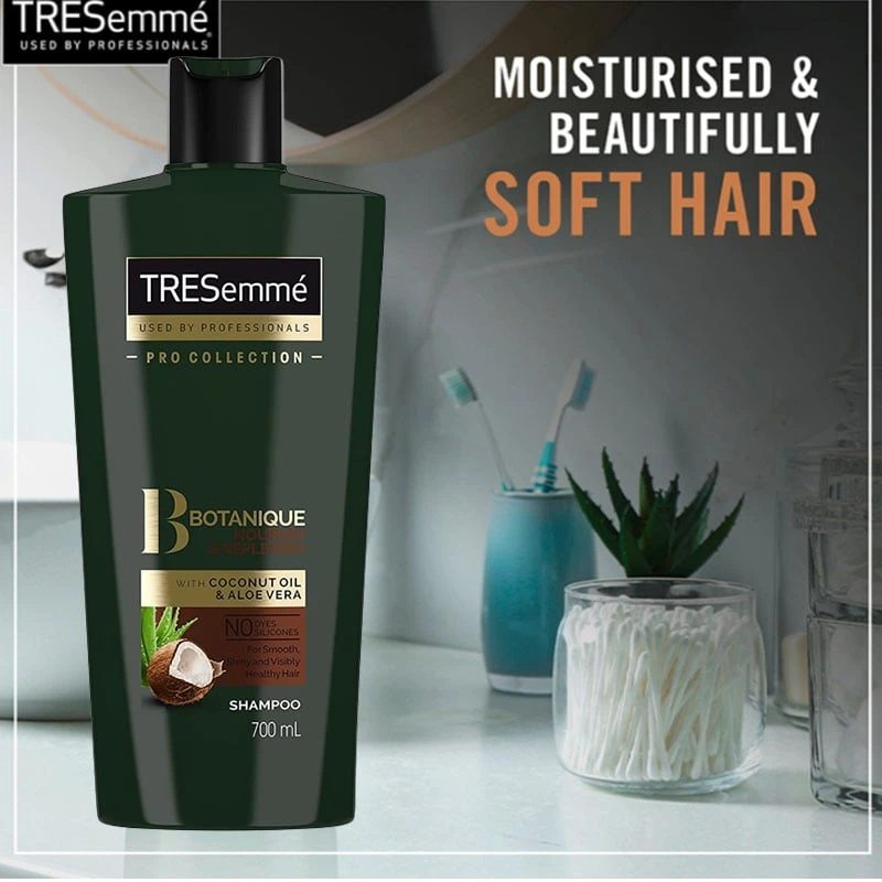 Tresemme Botanique Nourish & Replenish Shampoo 700ml - image 5