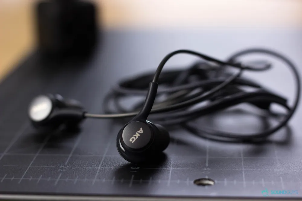 Samsung 5830 Handfree Headsets With Built-in Microphone 3.5mm - image 3