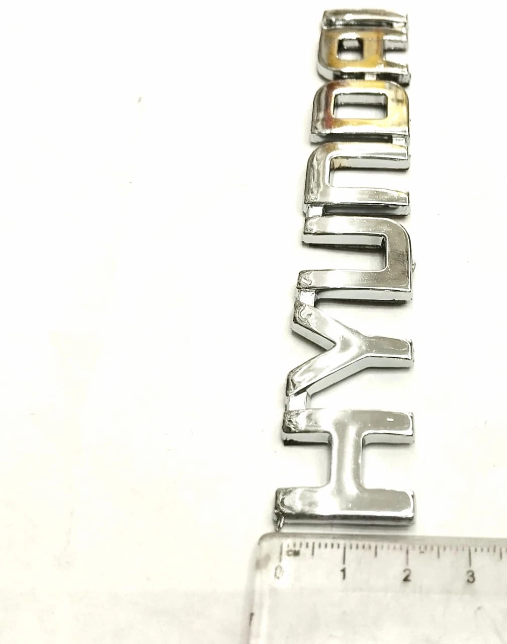 HYUNDAI Chrome Car Badge - image 5
