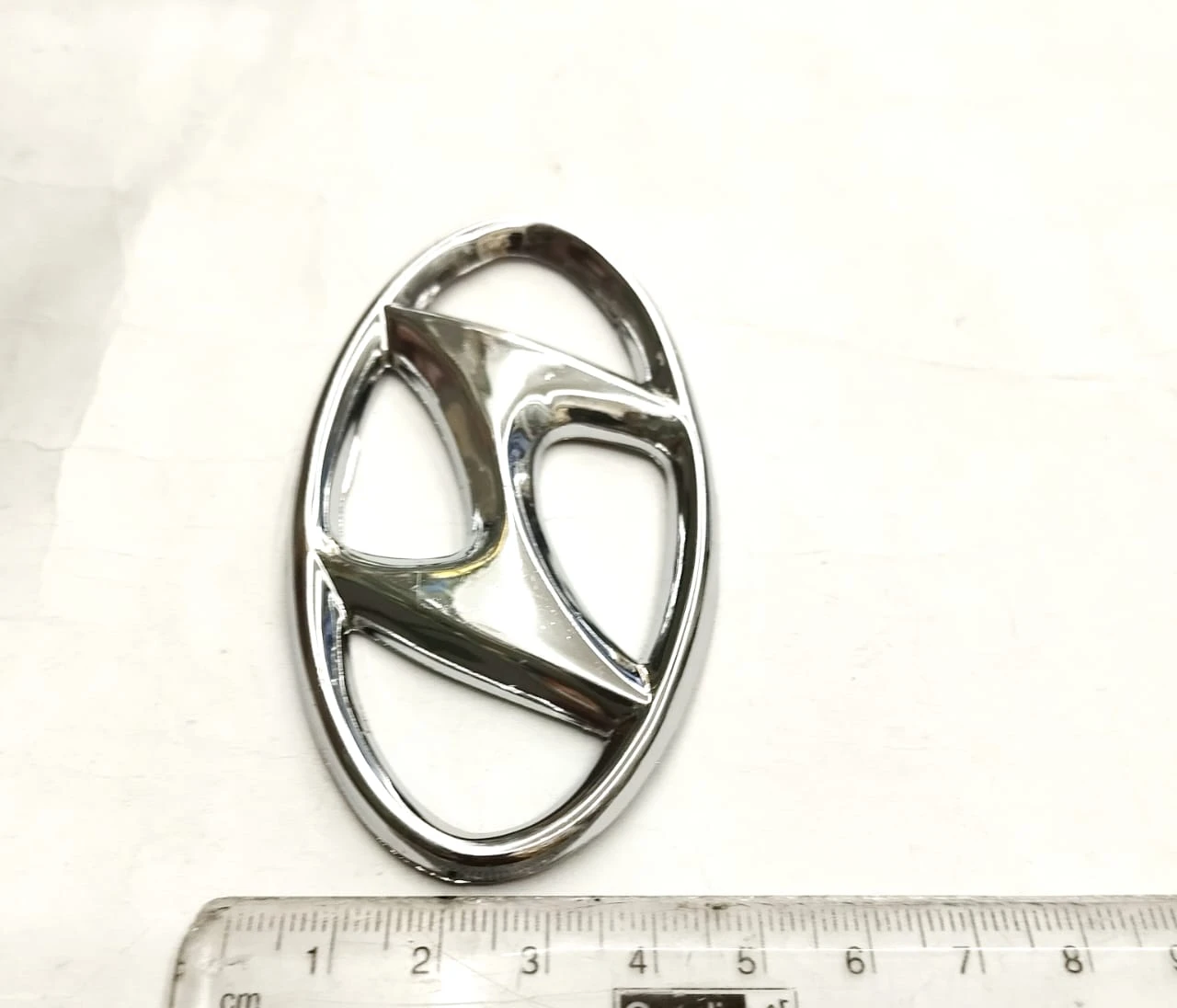 Hyundai Logo Badge Chrome Emblem - image 4