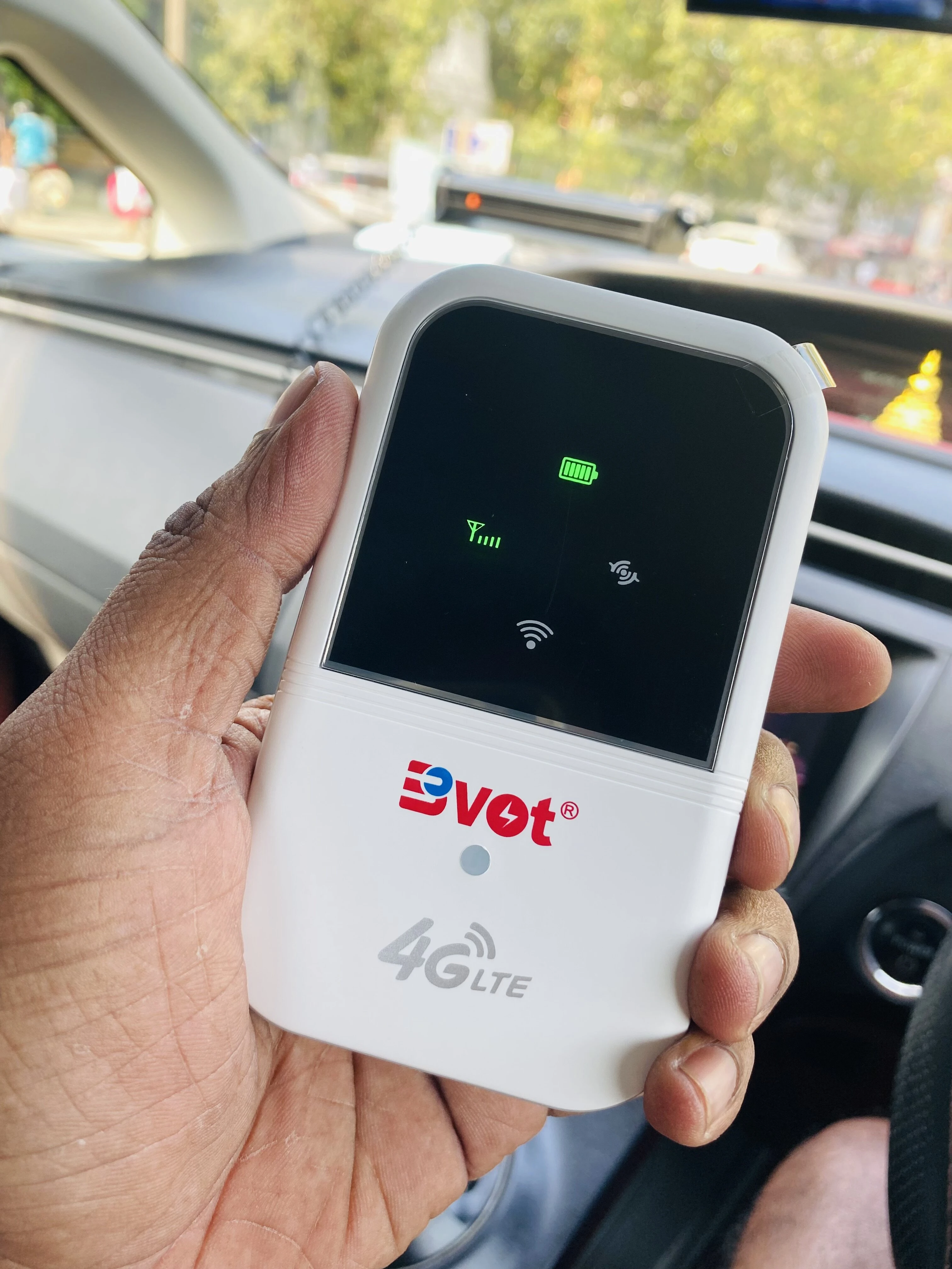 Bvot Pocket Router Portable Wireless 4G/5G Mifi - image 2