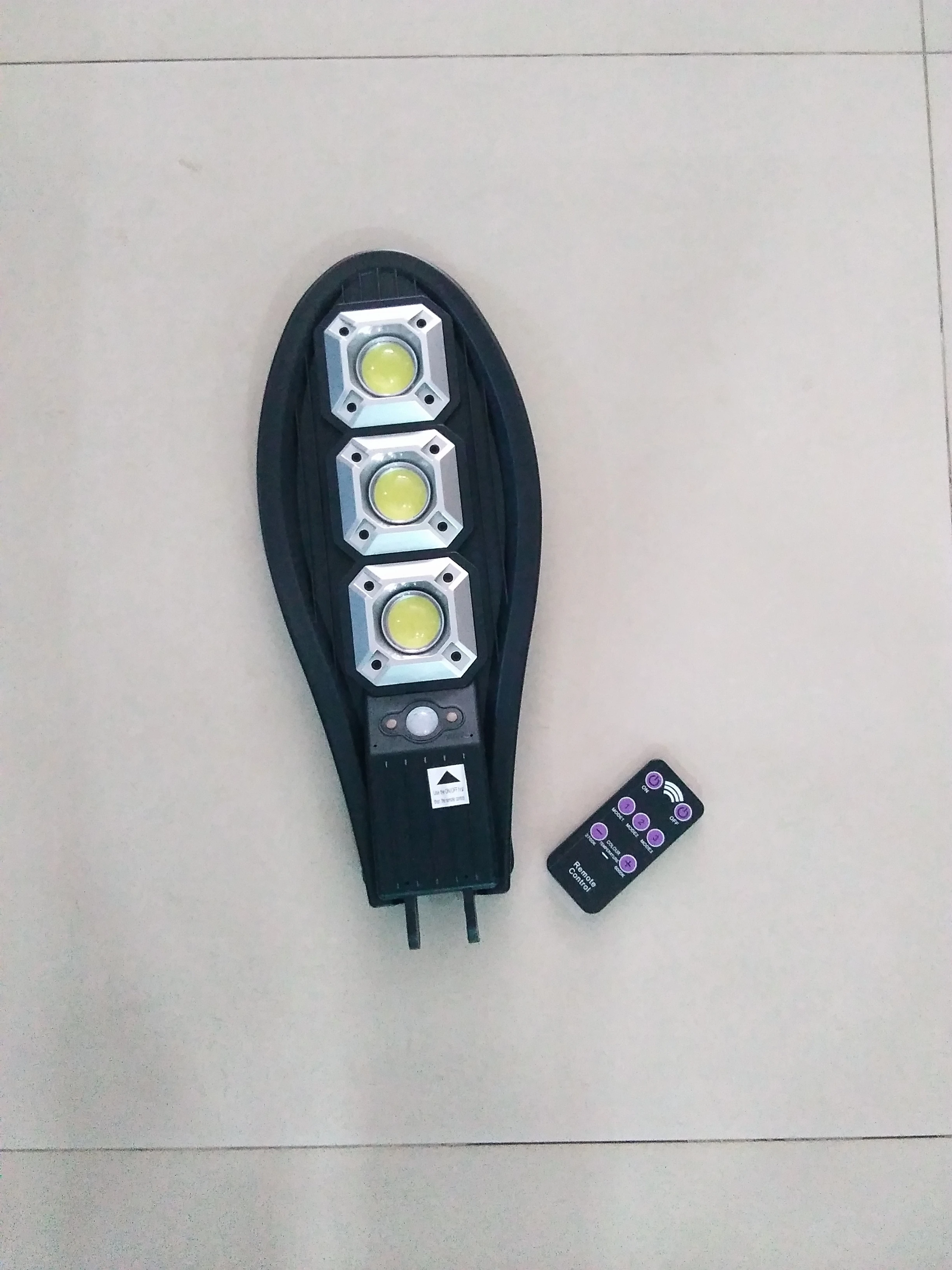 Generic Solar Induction Wall Lamp - image 2