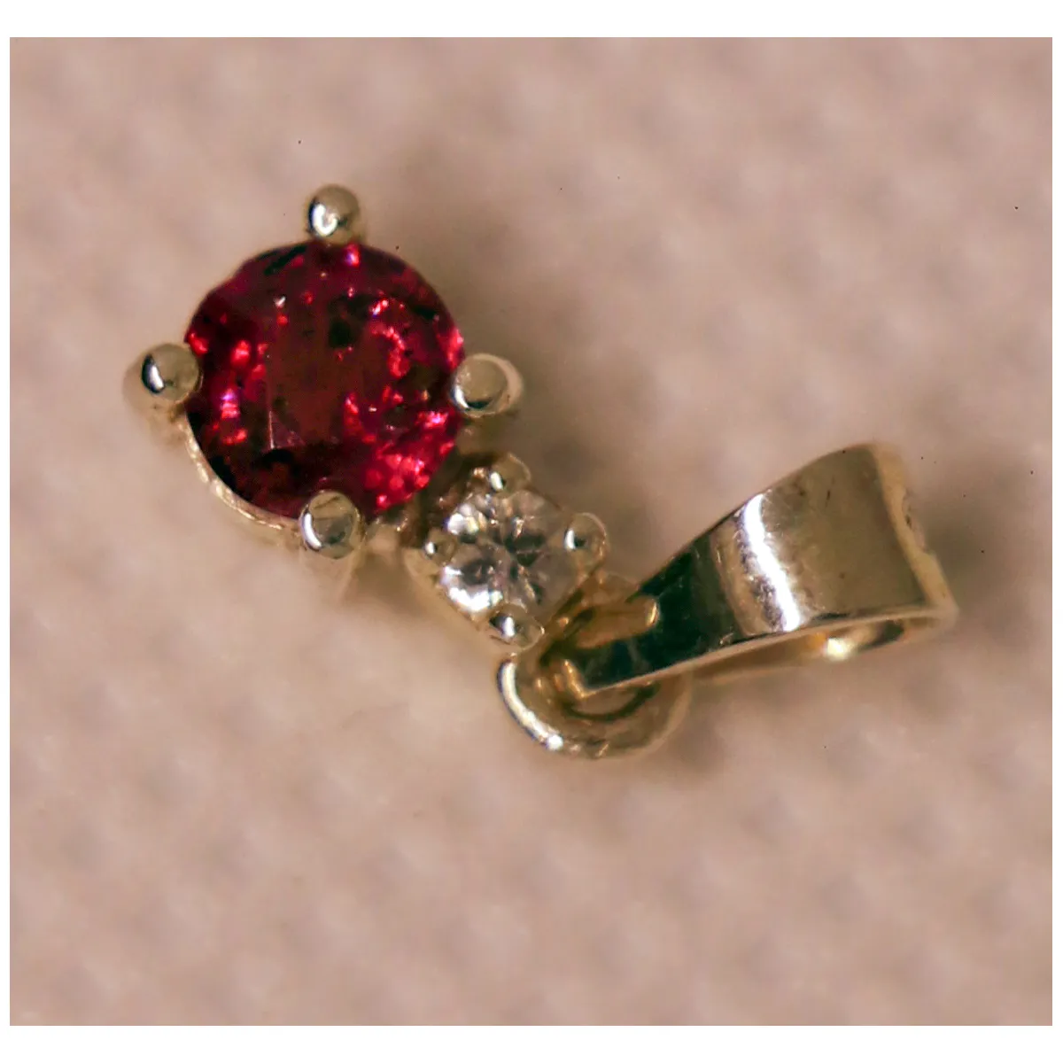 Prestige Ladies Pendant Natural Pink Sapphire Stone - image 4