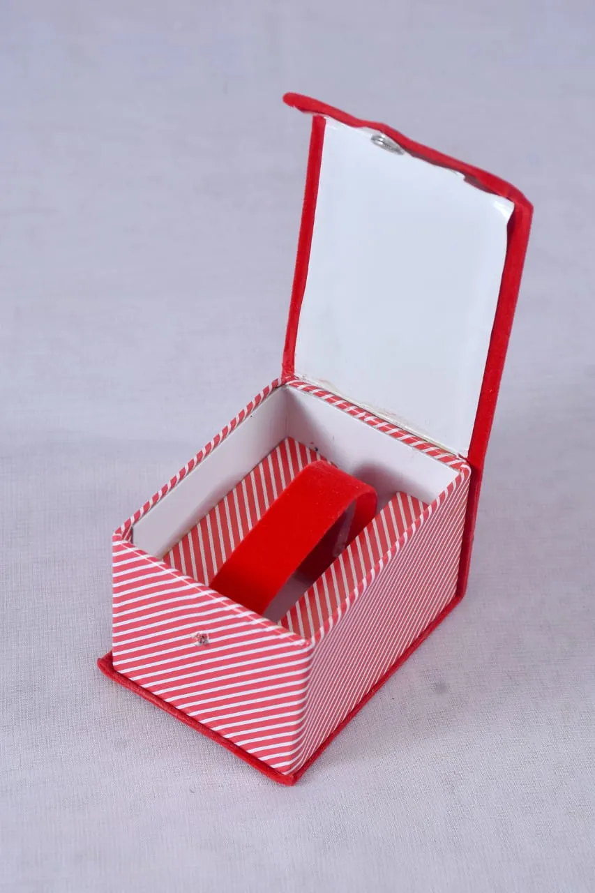 Red Fashion Watch Box Elegant Storage - image 5