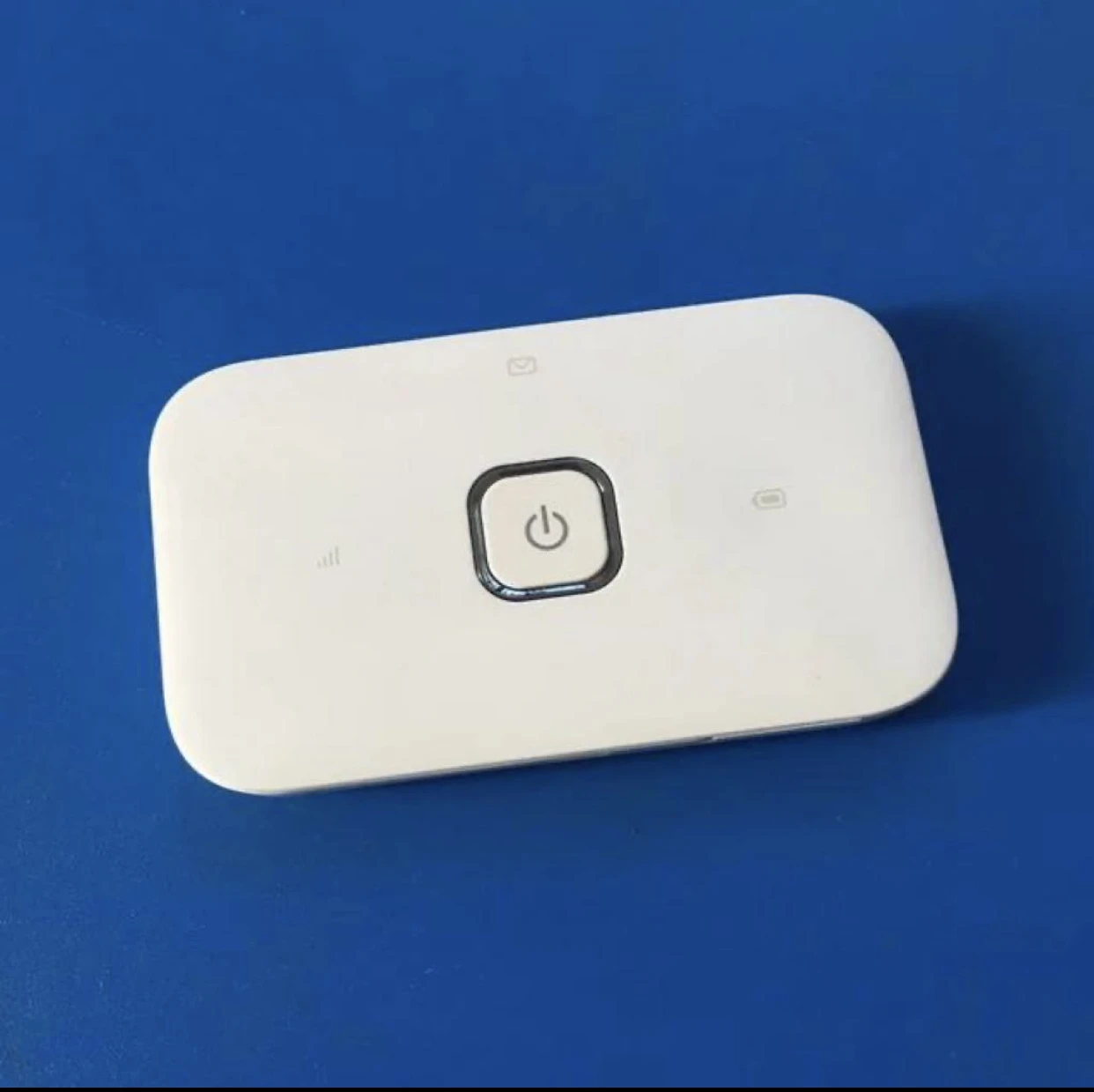 Huawei Vodafone R216 4G Pocket WiFi Router - image 2
