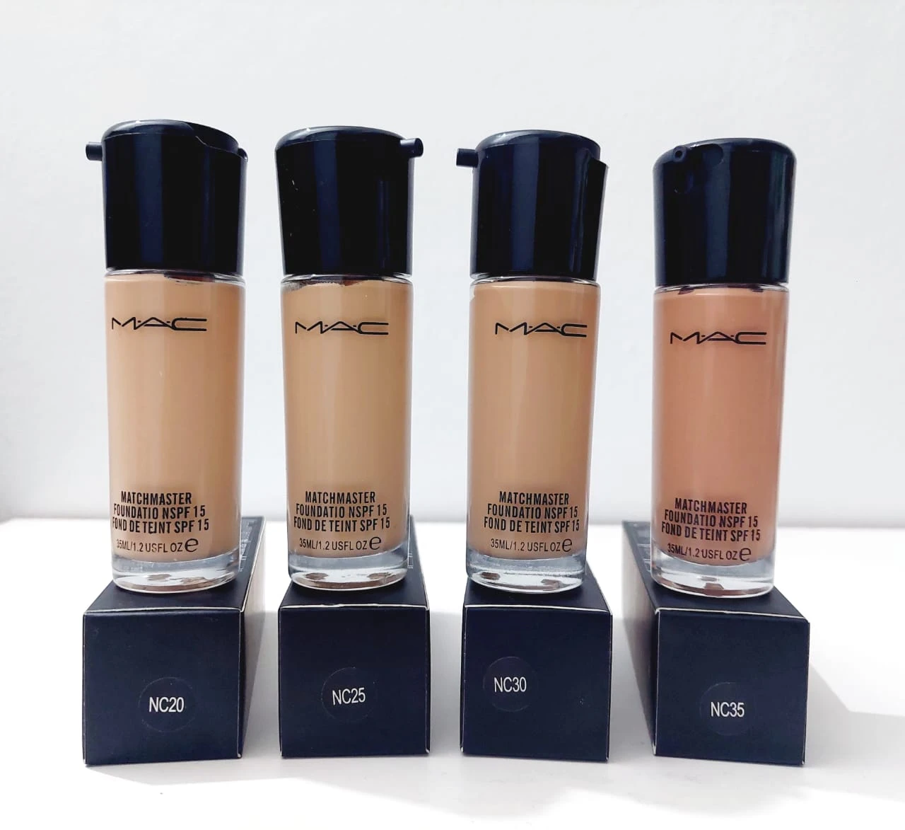 MAC Matchmaster Foundation NC25 Face Makeup SPF 15 - image 4