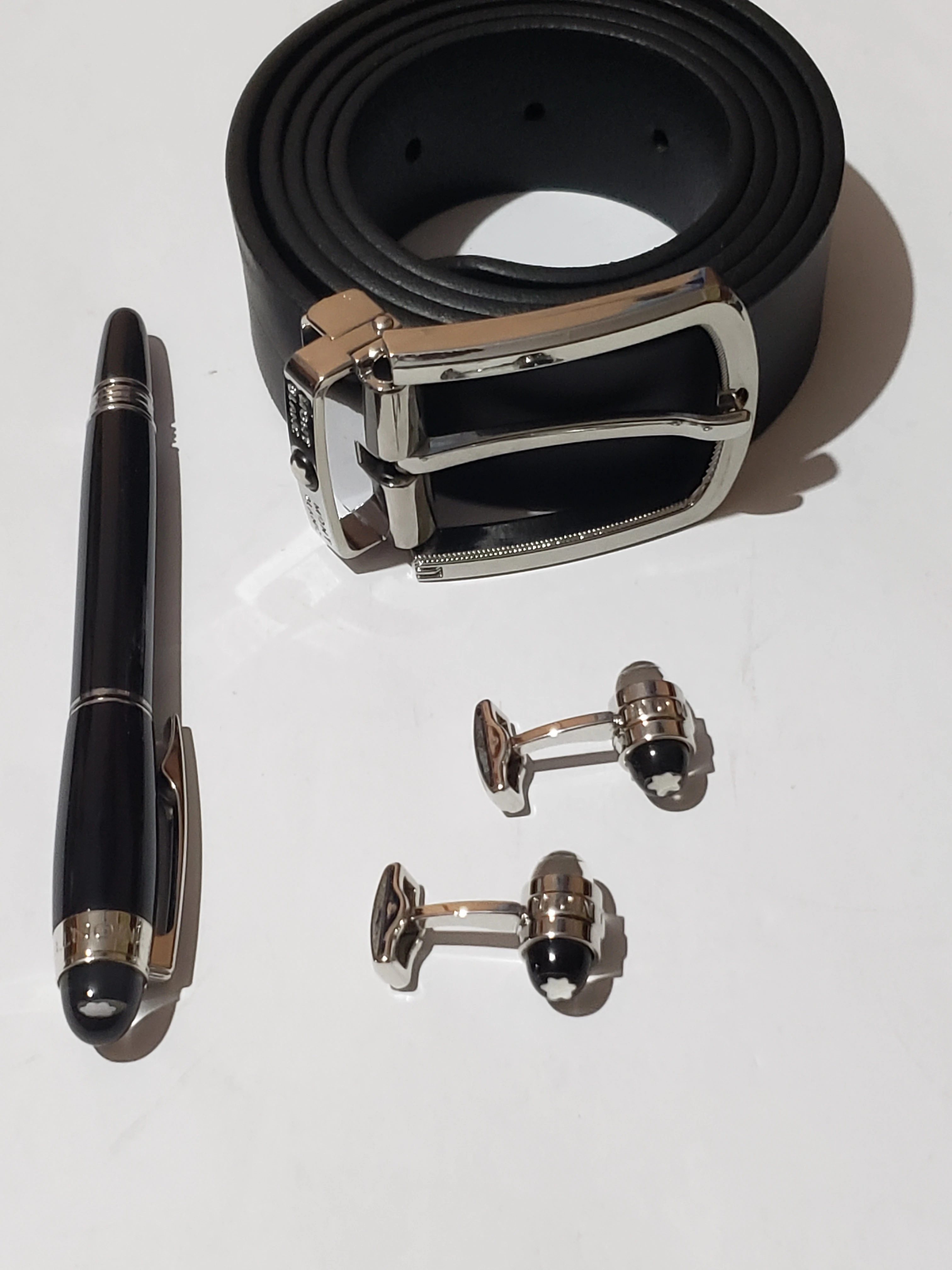 Mont Blanc Executive Collection Belt & Pen Set - image 5