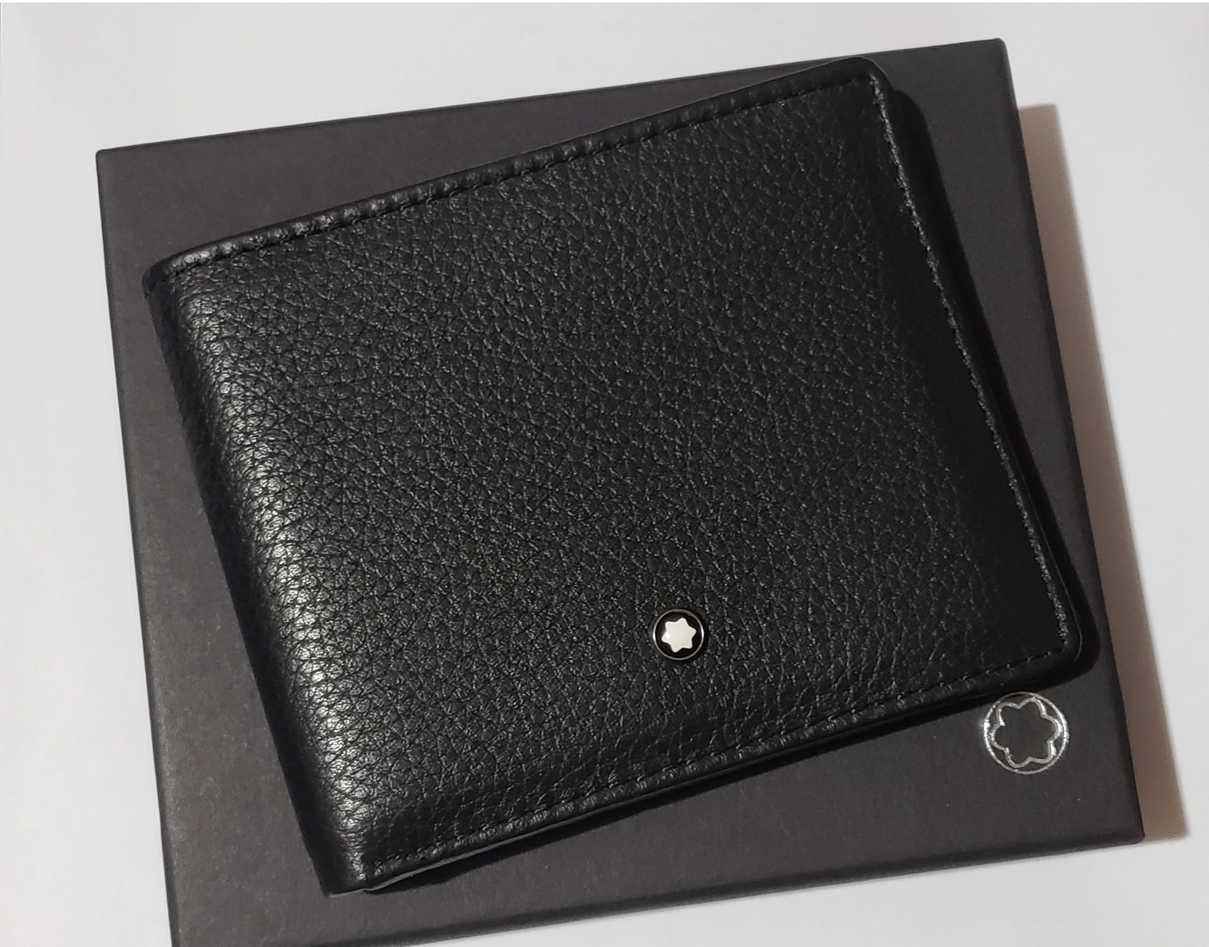 Mont Blanc Soft Grain Wallet 08CC - image 4