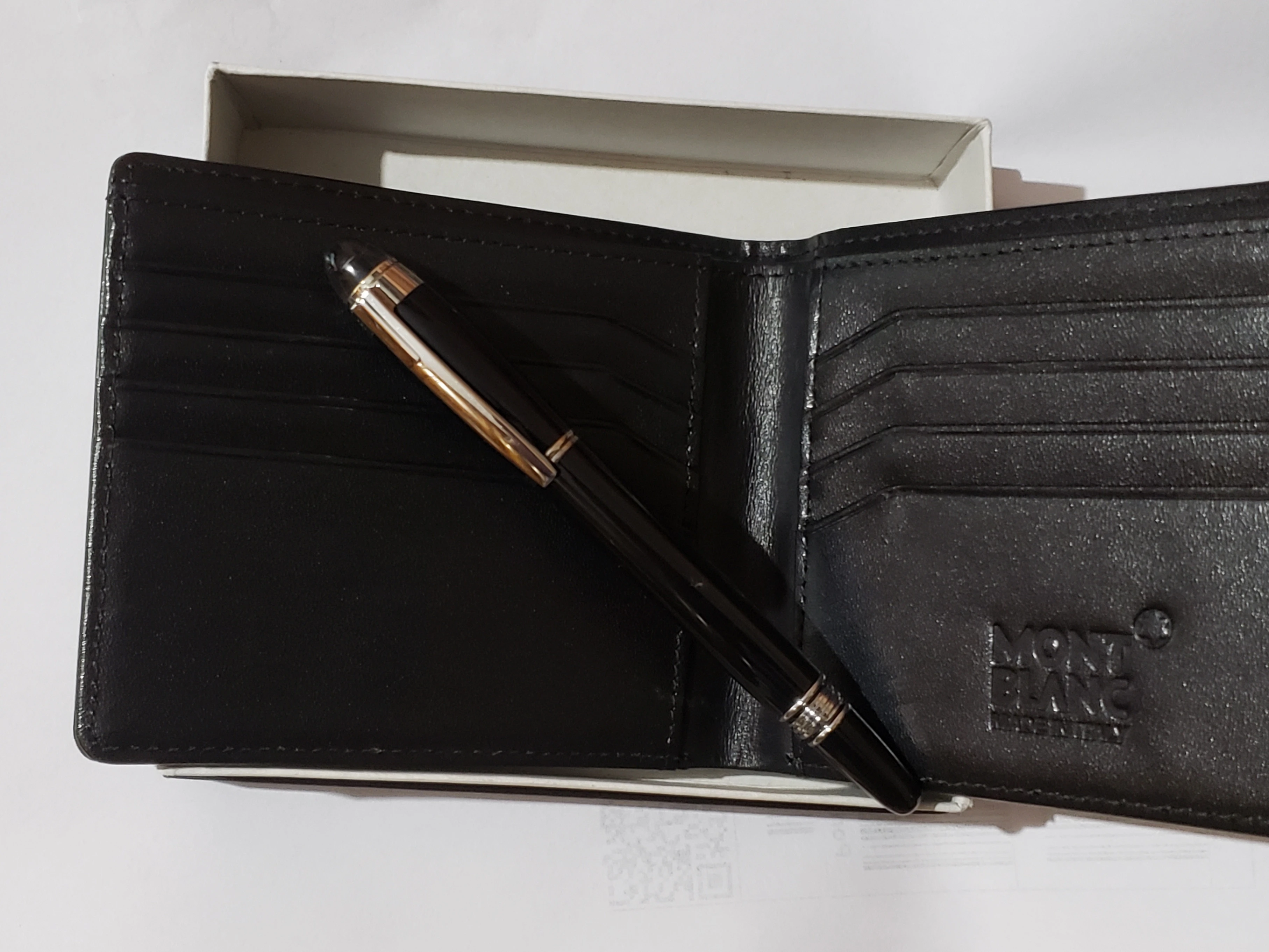 Mont Blanc Wallet & Pen Set - image 10