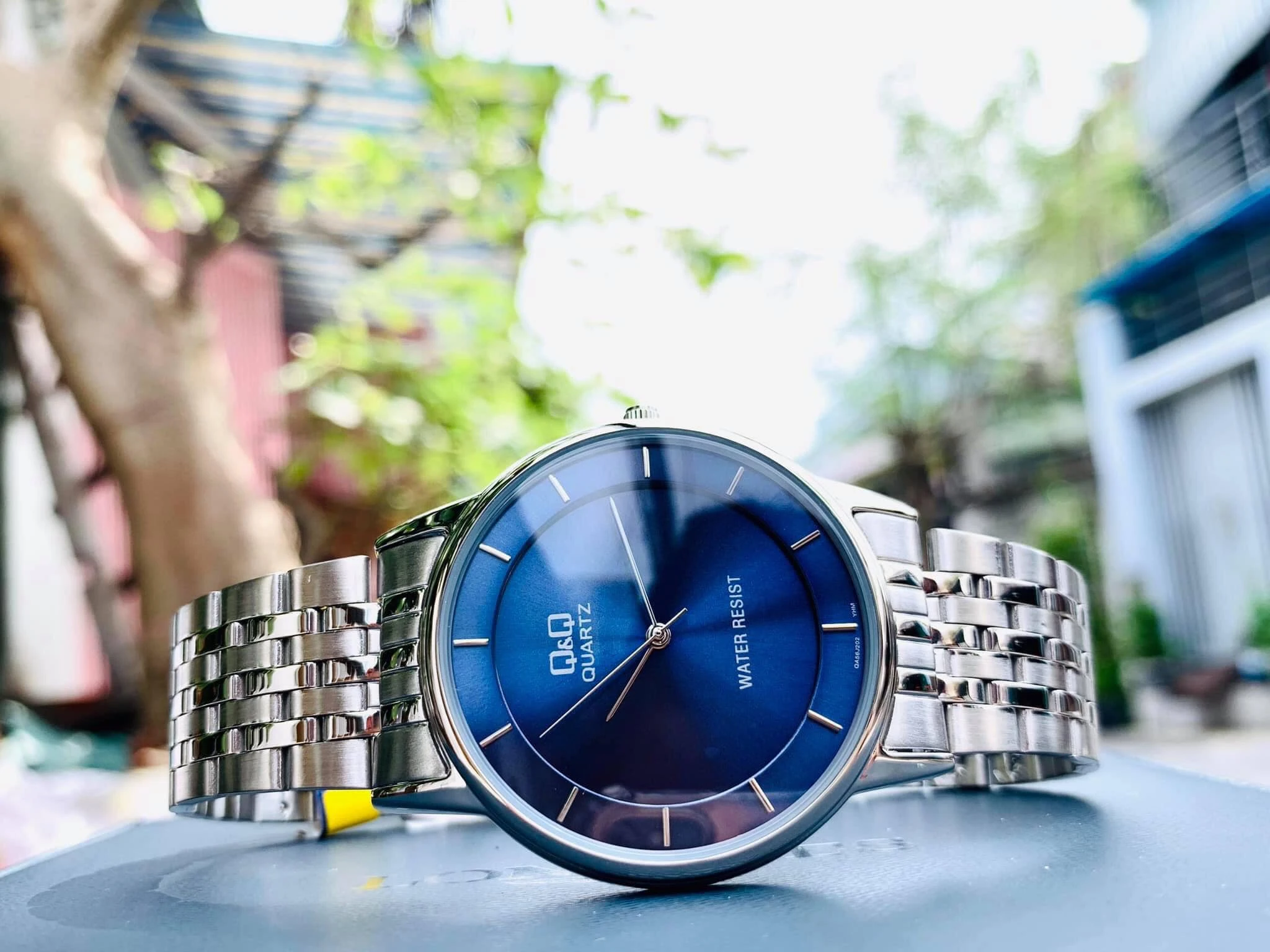 Q&Q QA56J202Y Analog Blue Dial Men's Watch - image 2