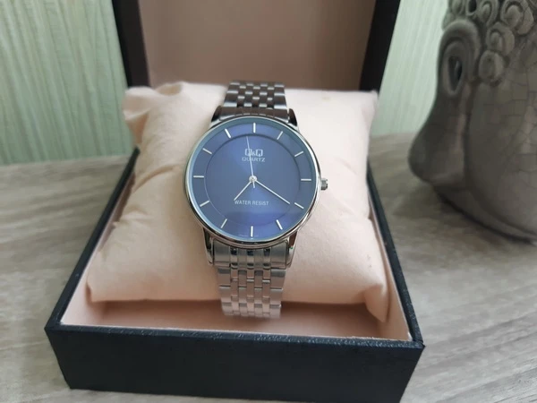 Q&Q QA56J202Y Analog Blue Dial Men's Watch - image 5