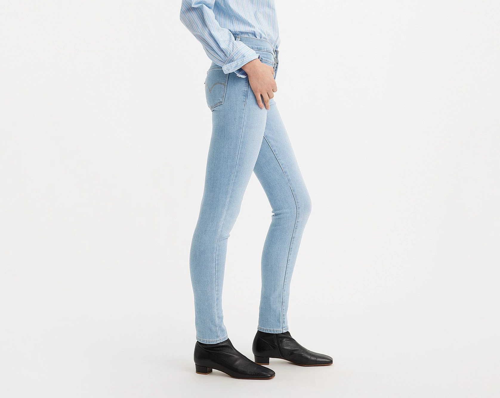 Levi's Shaping Skinny Jeans - image 3
