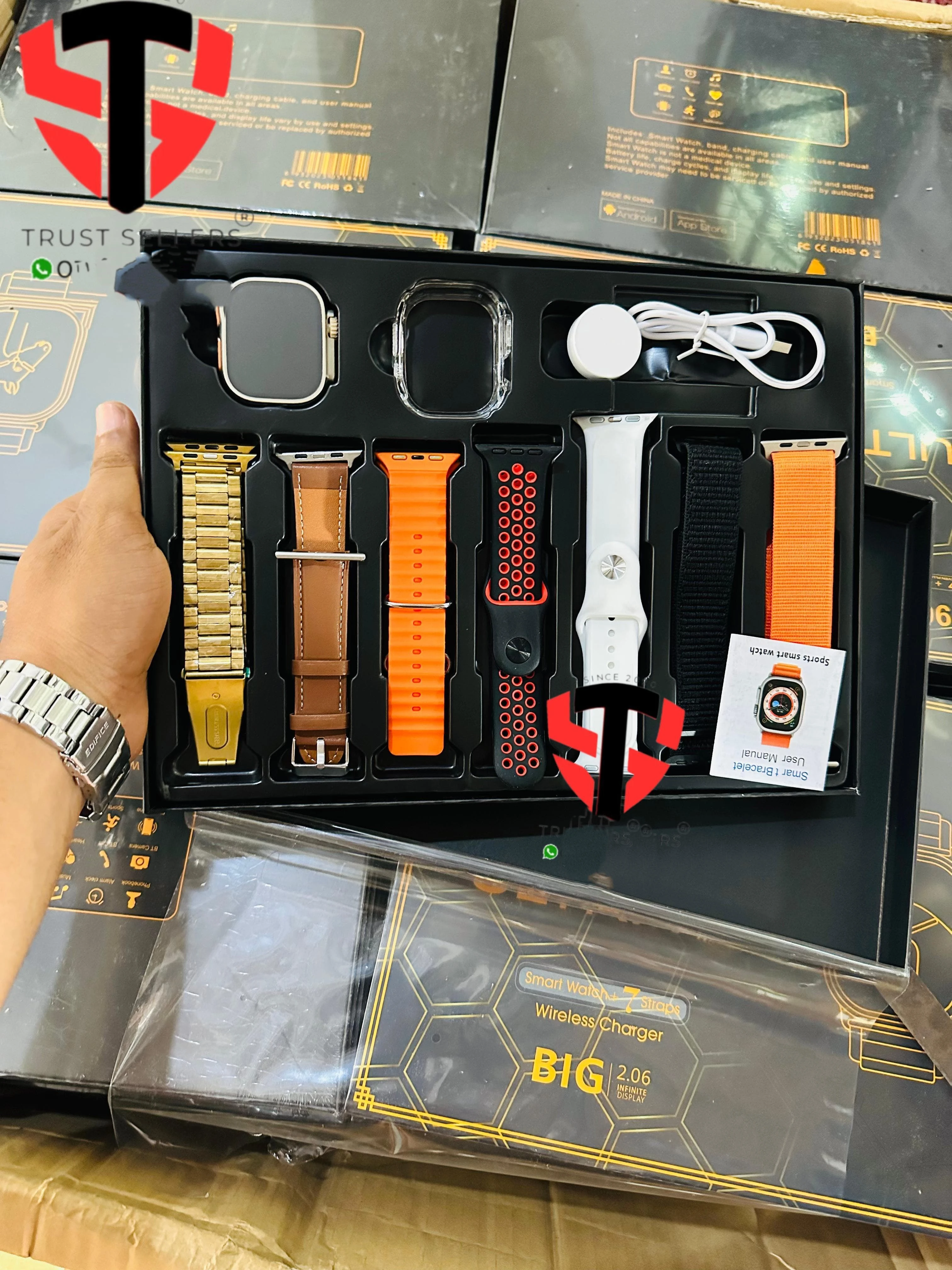 Generic DT900 Ultra Promax 7in1 Smart Watch + Case - image 1