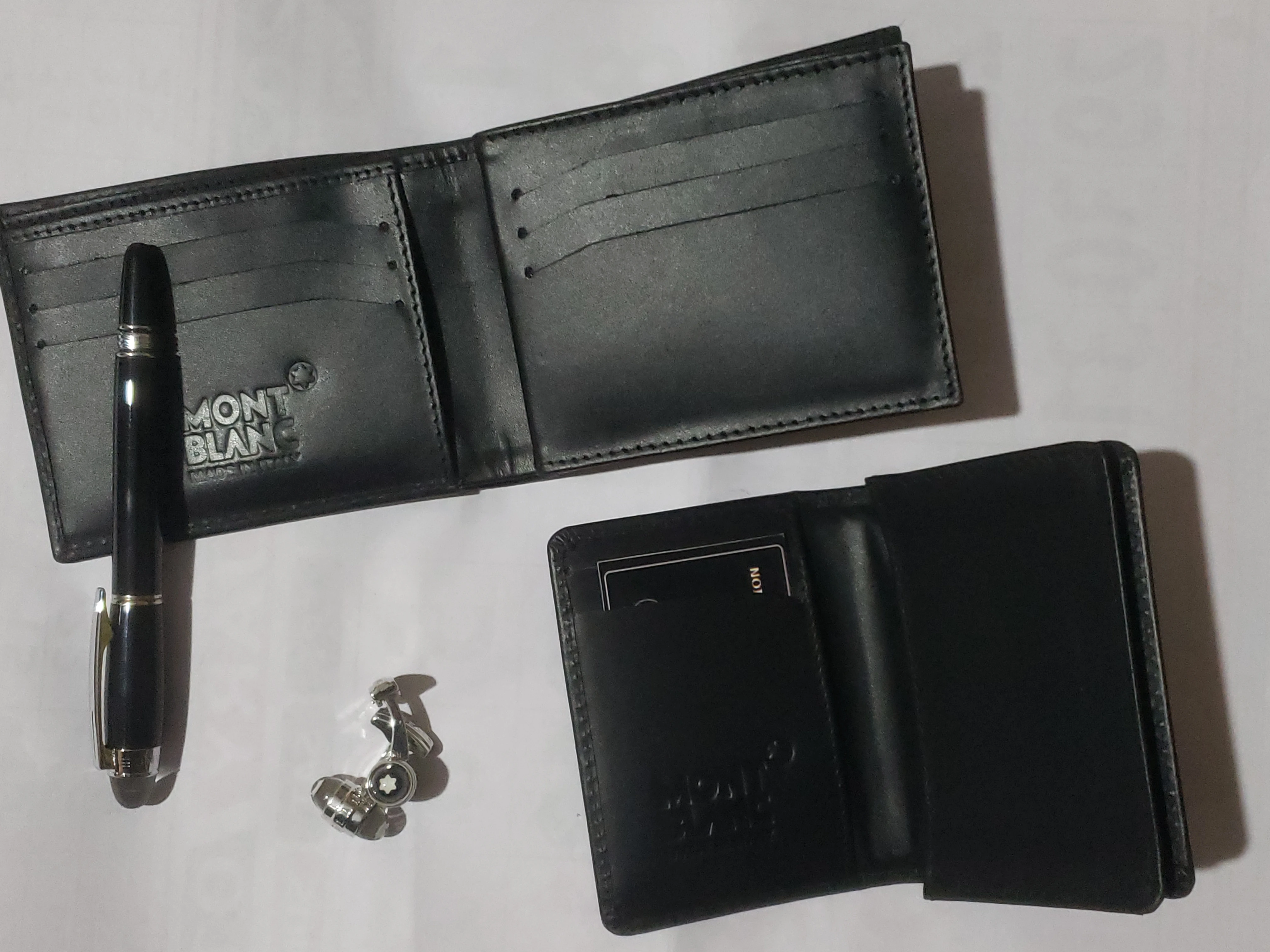 Mont Blanc Gift Collection Genuine Leather Wallet & Accessories - image 5