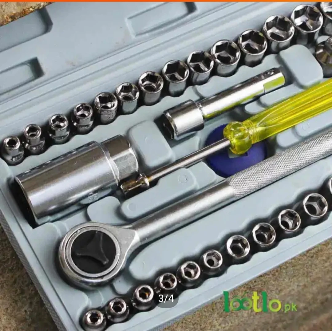 Aiwa 40 Pc Socket Wrench and Tool Kit Set - image 3