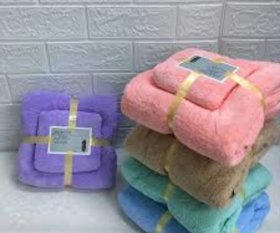 Generic Big And Small 2-in-1 Absorbent Towel - image 1