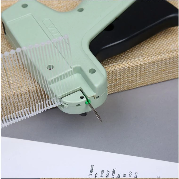 Generic Price Tag Gun with 5 Needles - image 2