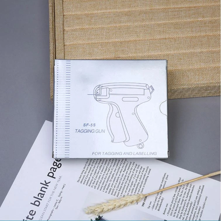 Generic Price Tag Gun with 5 Needles - image 4